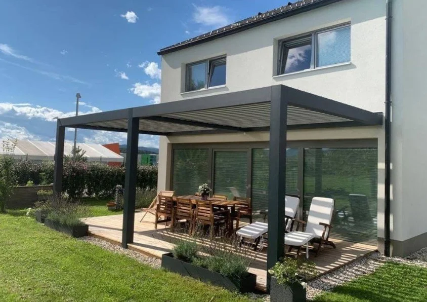 Seesky LUZ Pergola Back Yard Patio Summer Day Ireland