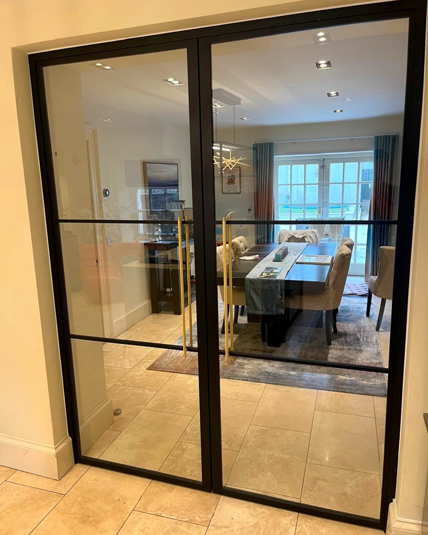Modern Steel Door Retrofit - Dublin City Centre.
Our client wanted a clean - no fuss door design to maximise the natural light and keep things effortlessly stylish.
🔹Slimline steel profile, sharp contemporary look
🔹Satin brass ironmongery - a su