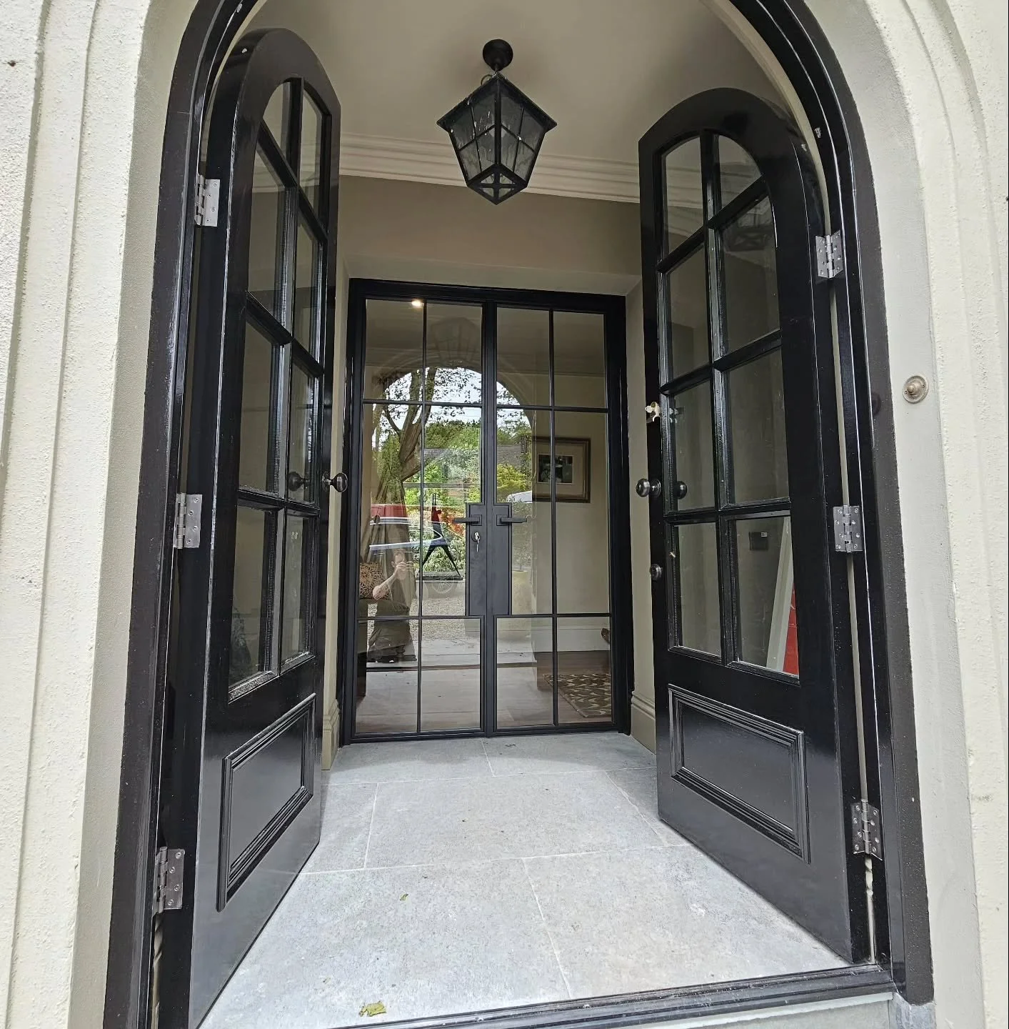Exquisite 👌

#doorsofinstagram #mordernmeetstraditional
#elegance 
#designinspiration #houserenovations