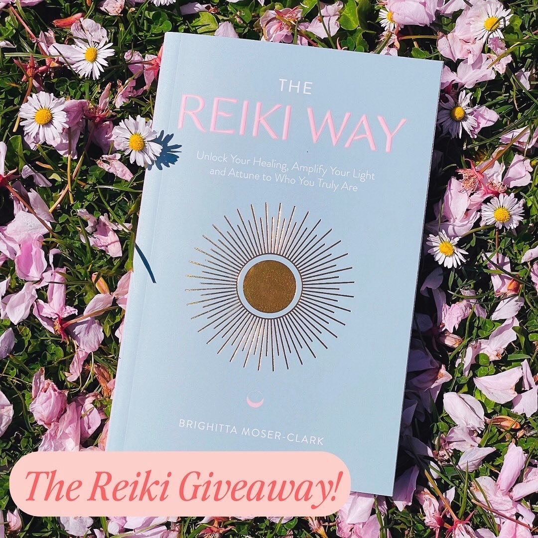 🥳 Happy 3rd Birthday to The Reiki Way! 🥳 Thank you so much to everyone who has read it, shared it, and given it some love with kind reviews! (If you&rsquo;d like to add one too, there&rsquo;s a link in my bio 💖)
⠀⠀⠀⠀⠀⠀⠀⠀⠀
I&rsquo;m celebrating wit