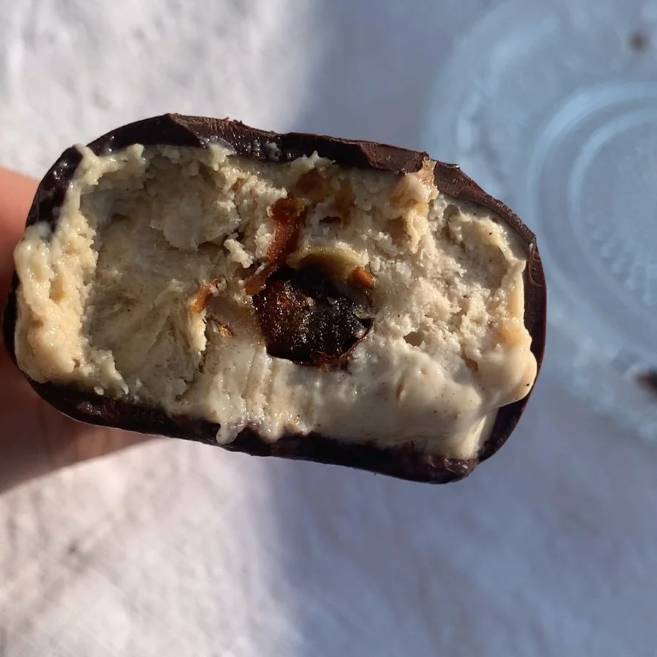 The Best Blood Sugar Friendly and Microbiome Supportive Salted Caramel ‘Magnums’