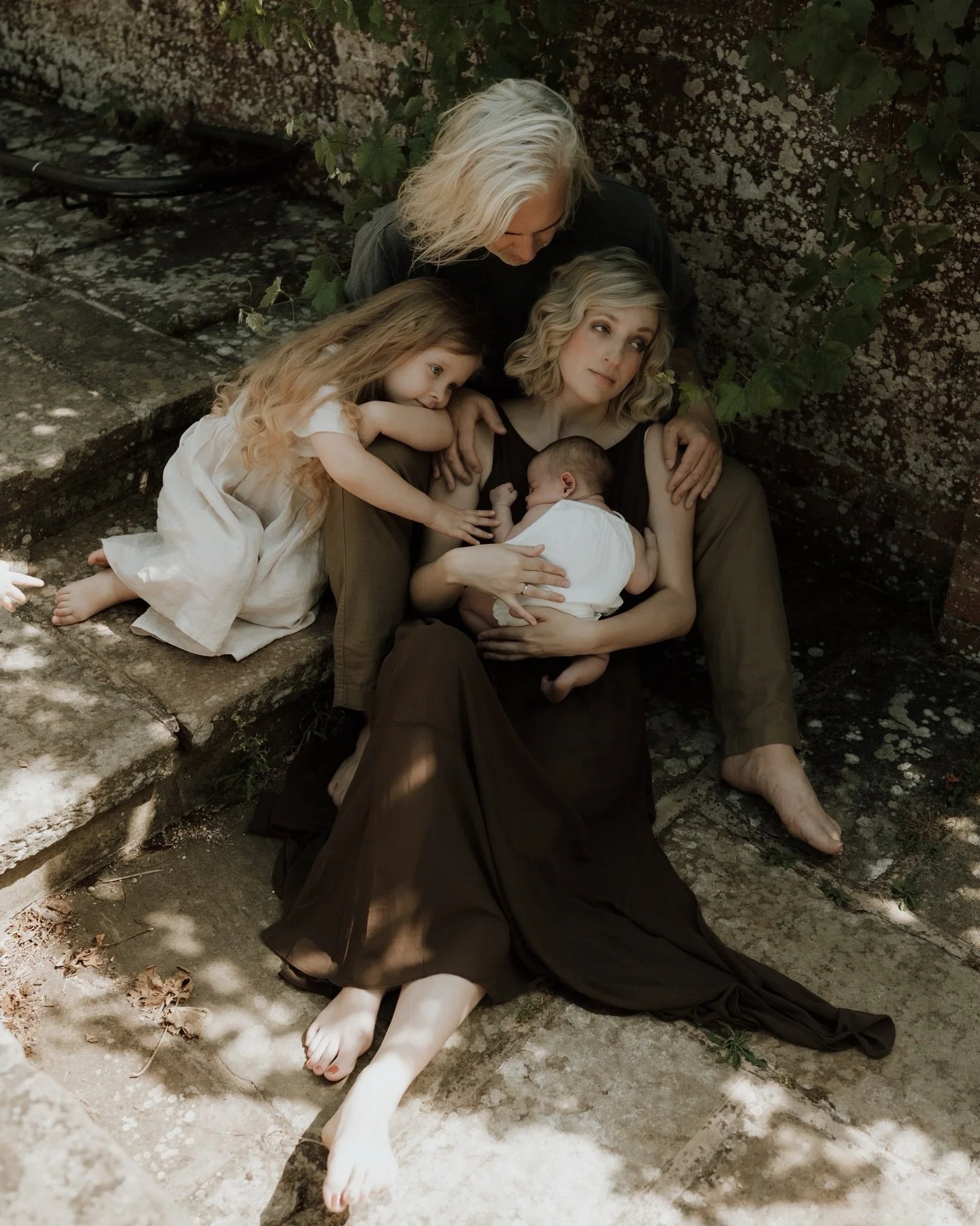 babies in walled gardens at noon
dappled light highlight
peace in milliseconds between 
new big siblings play 
This is five. 

- just a moment from a whole session of my darling friend @littlecrumpetsphotography and her new daughter Kyteler 🤍 in a p