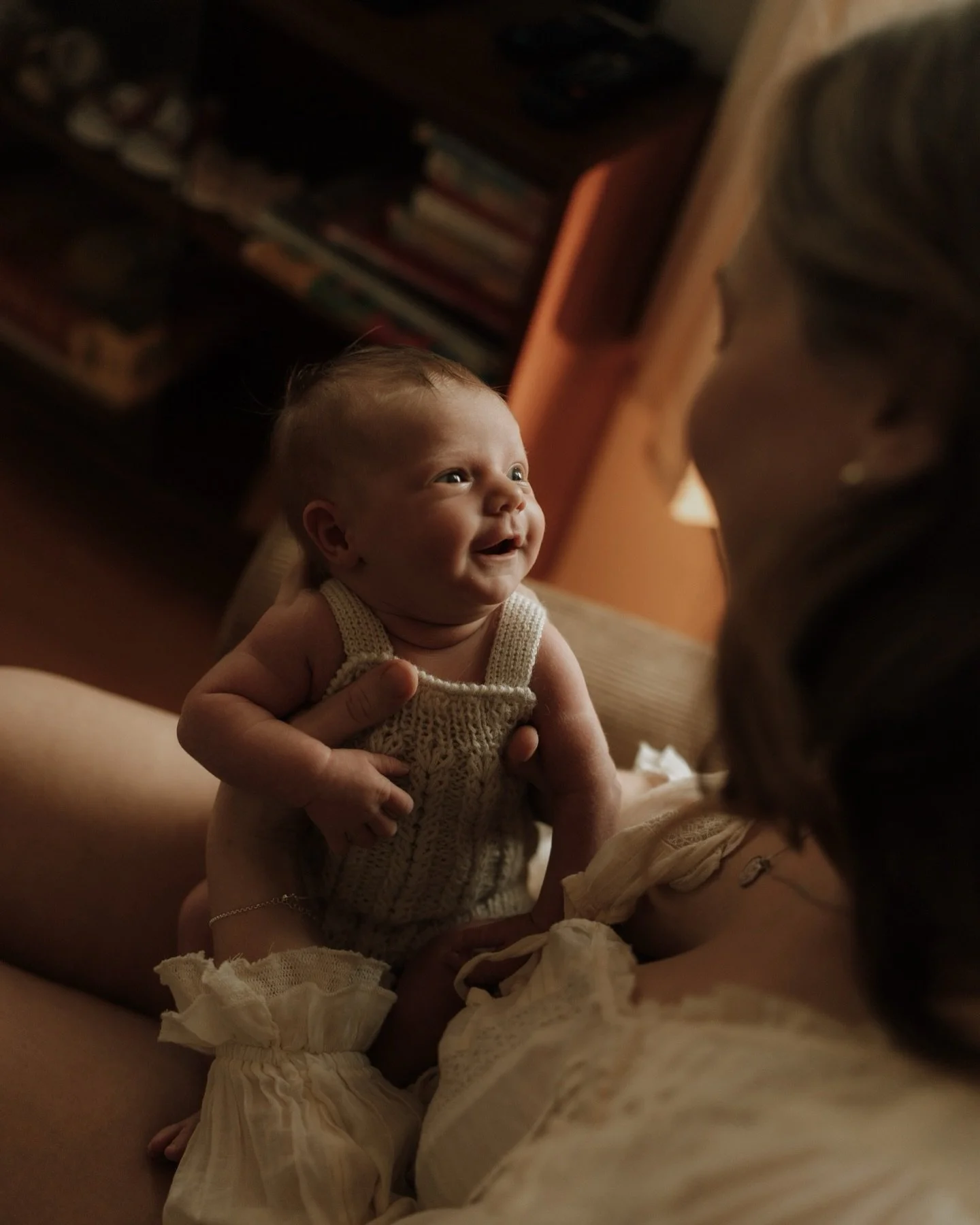 Smiling baby S and her Mamas. My last session of last year. These three. Urgh. I can hardly cope. 

___________________________________________

London in home newborn photographer 🤍