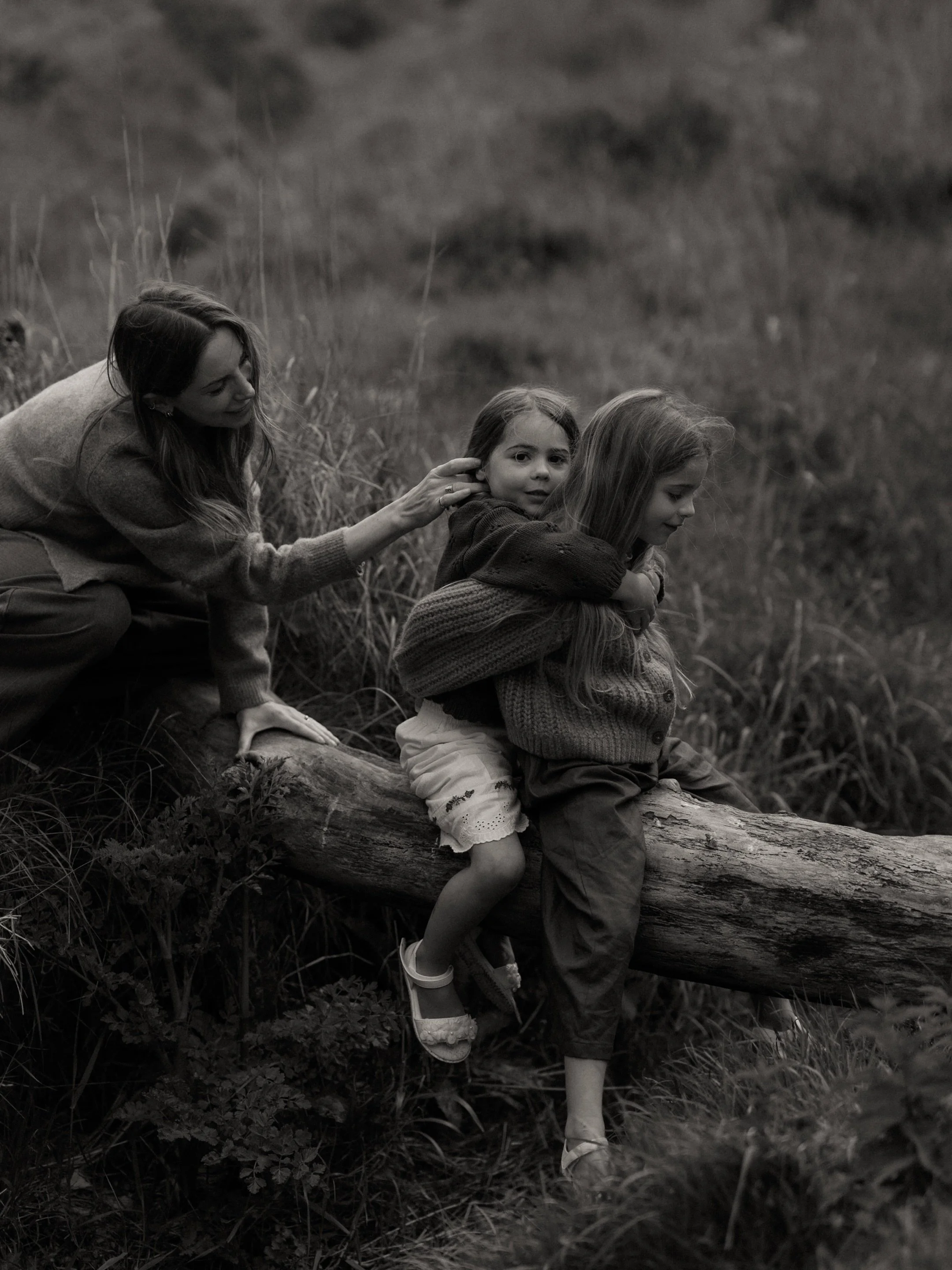 Early rise for bunny watching, wildflower picking and intentional time together. 

🏷️Kent and London family photographer, herne bay, alternative, cinematic, natural and emotive family photography for mothers and families in love 🤍