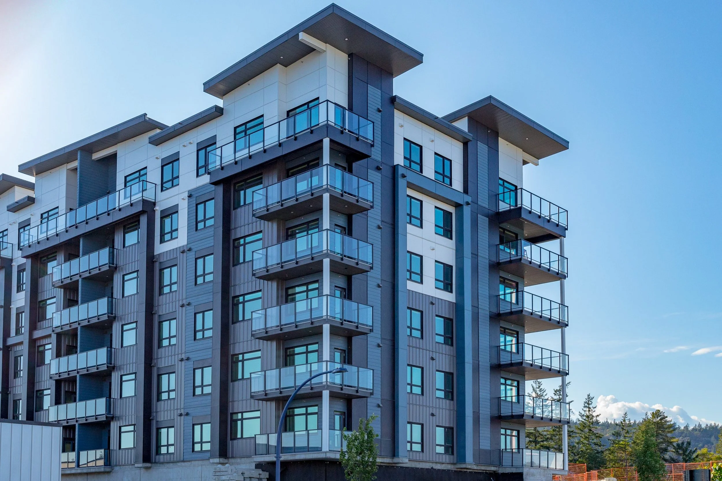 02-common-exterior-scaled.jpg