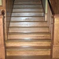 red oak stairs.jpg