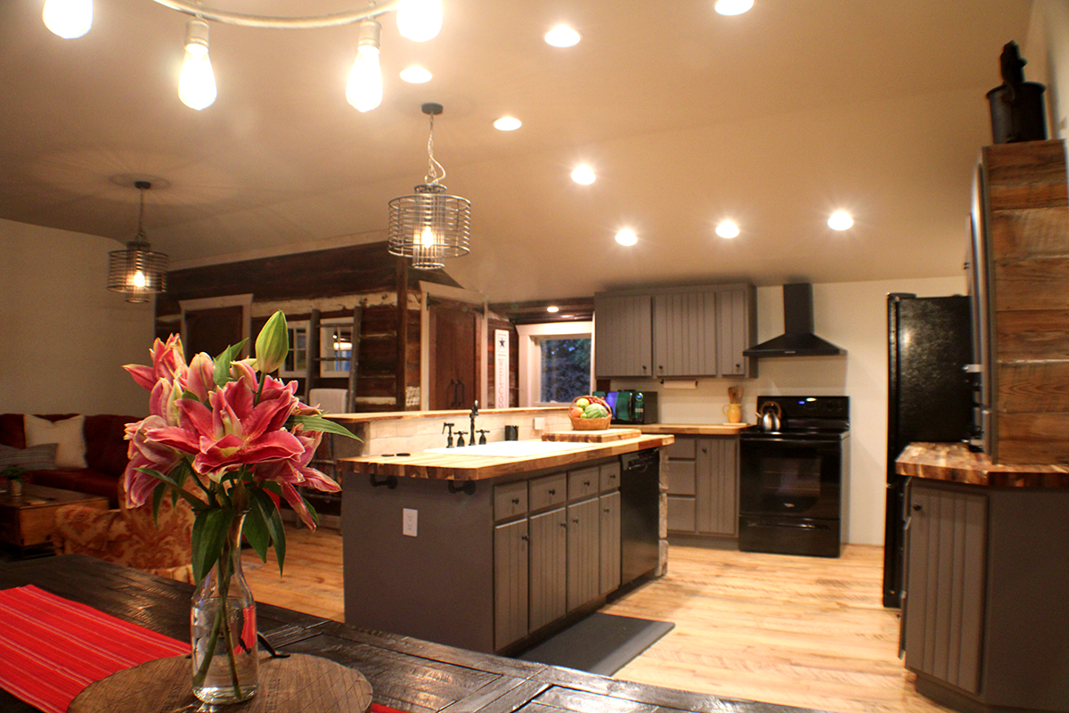 Dining table to kitchen.png