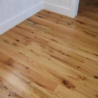 7" Distressed Red Oak, Straight Edge, Unfinished