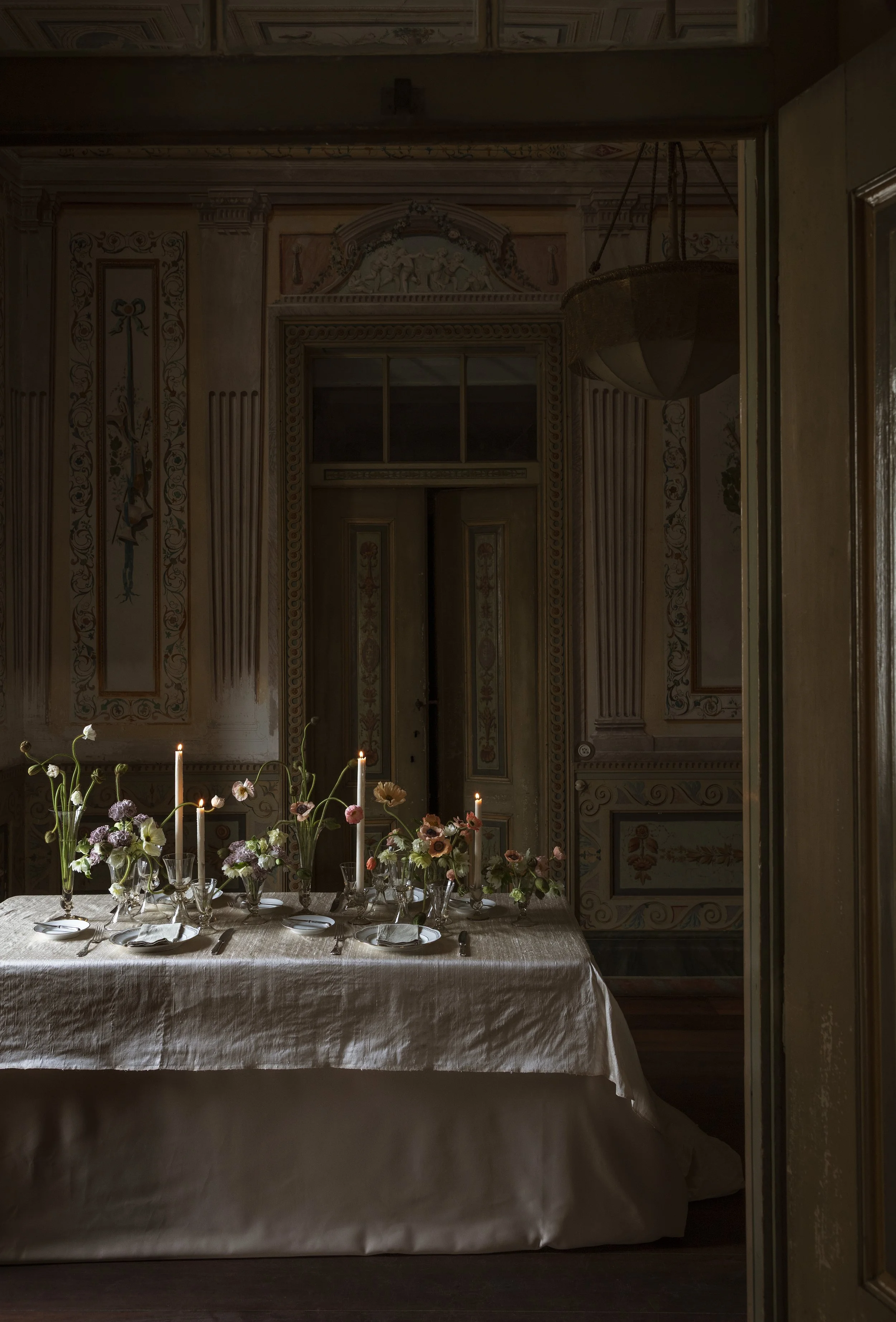 WORLD OF INTERIORS