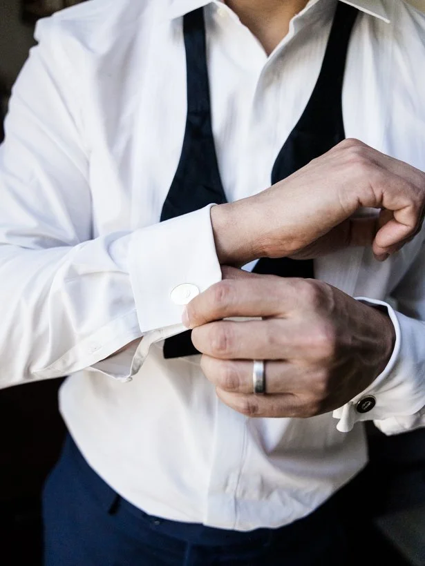 Editorial style wedding photographer