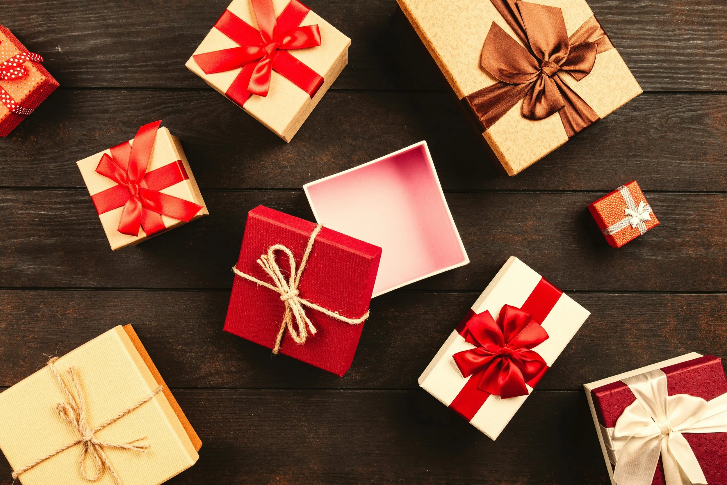 The Grafter Gift Guide | What the Professional in Your Life Really Wants This Christmas