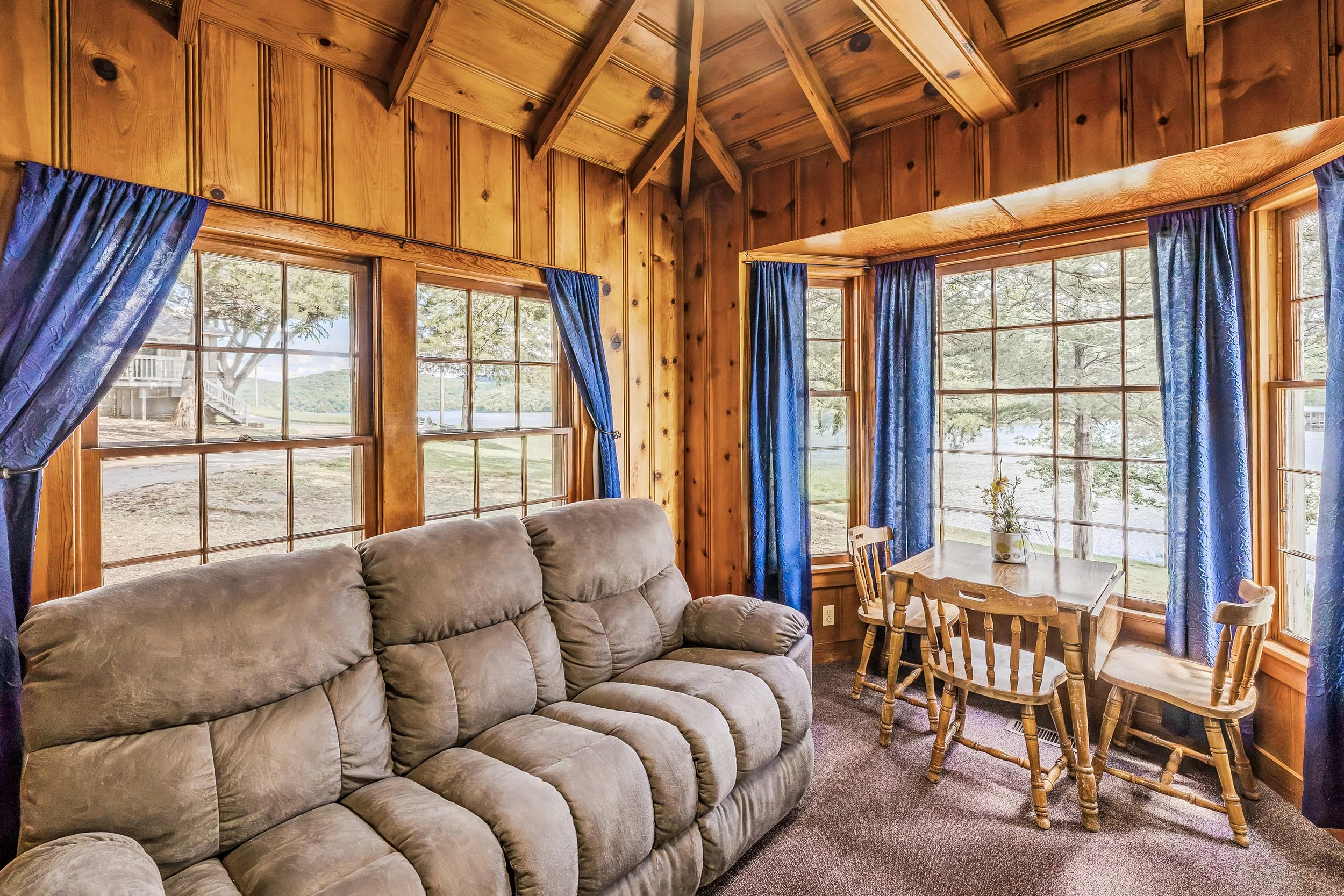 _Cabin 351_EDIT hdr 3.jpg