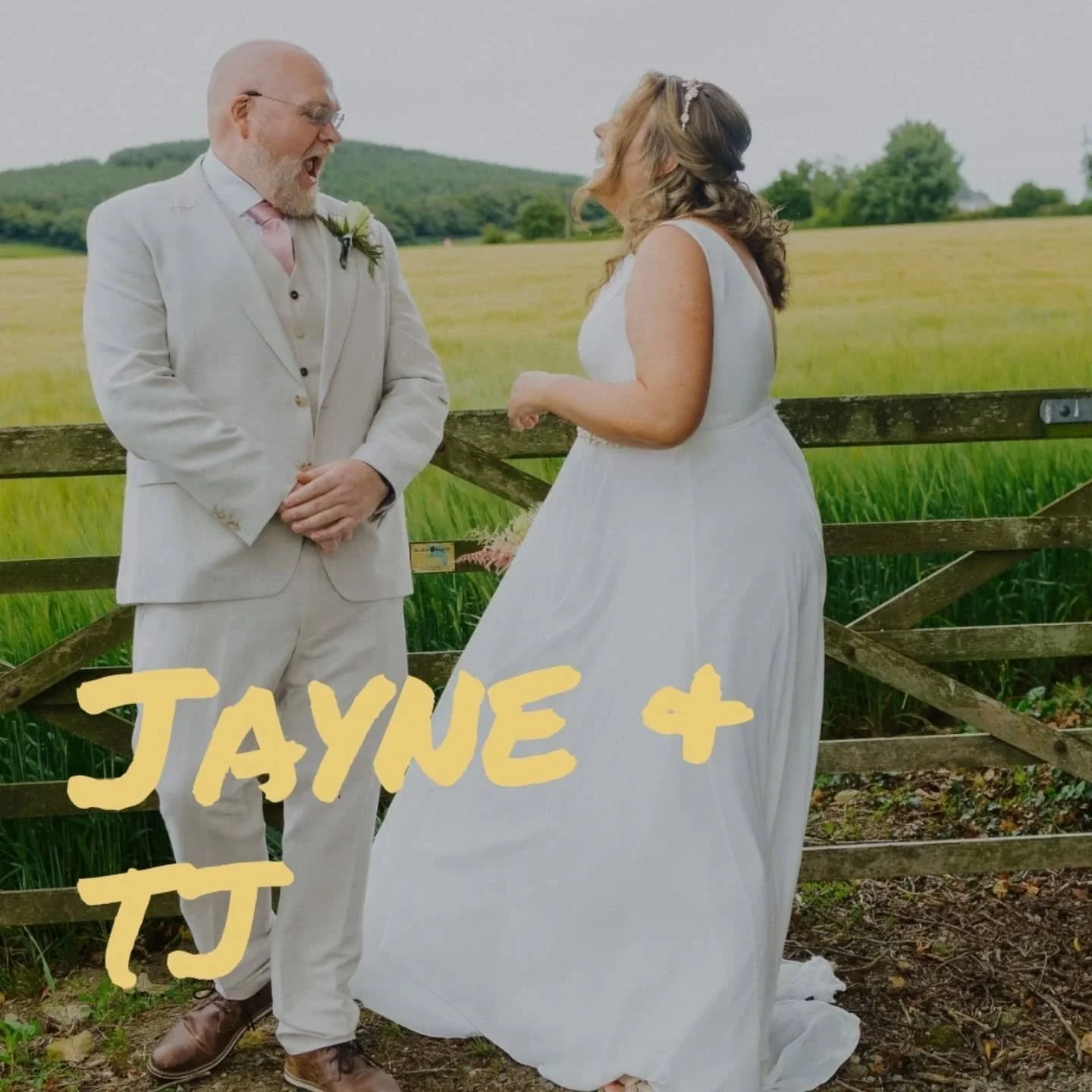 What a wedding! Spent last Saturday amongst some wonderful people for Jayne + TJ's wedding celebration in their home! Big massive marquee, cocktails galore, laughter, tears and many, many smiles.

#IrishWedding #WeddingPhotographyIreland #wexfordwedd