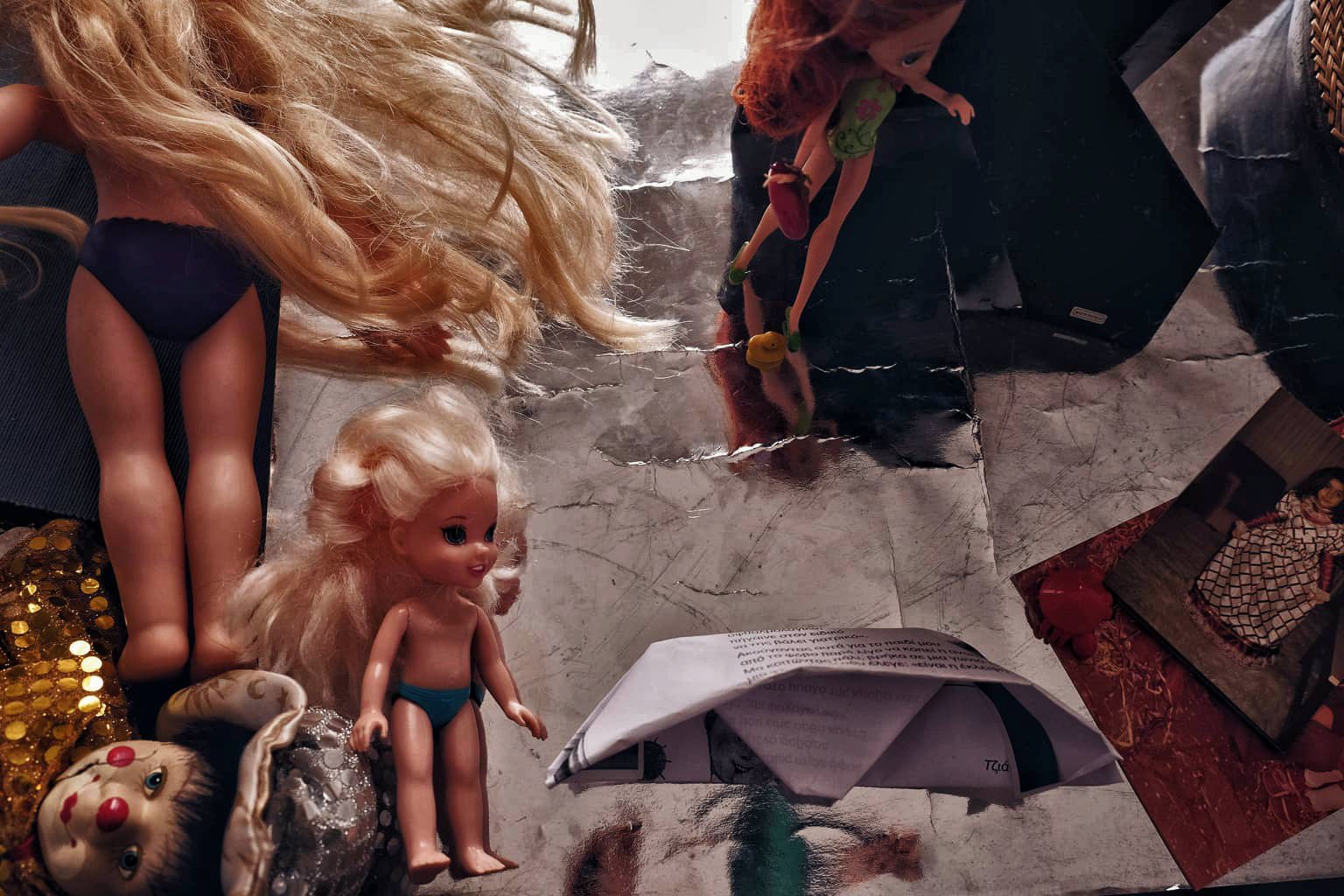 © 2024 Petti Fotografia-The mess-Art photography