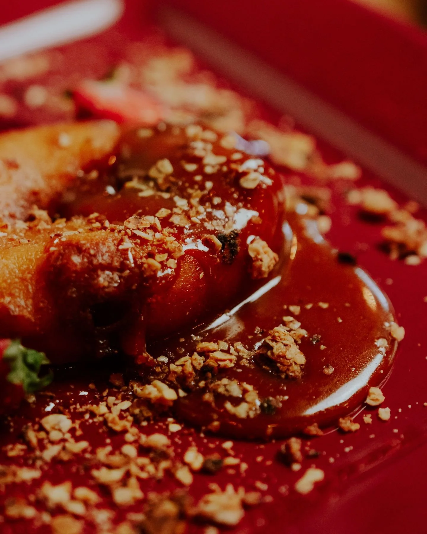 On redescend doucement de notre nuage apr&egrave;s ces derniers jours de Saint-Sauveur &Agrave; Table. 🍴🍂

Merci &agrave; tous ceux et celles qui sont pass&eacute;s nous voir pour partager des moments gourmands et m&eacute;morables. Chaque visite n