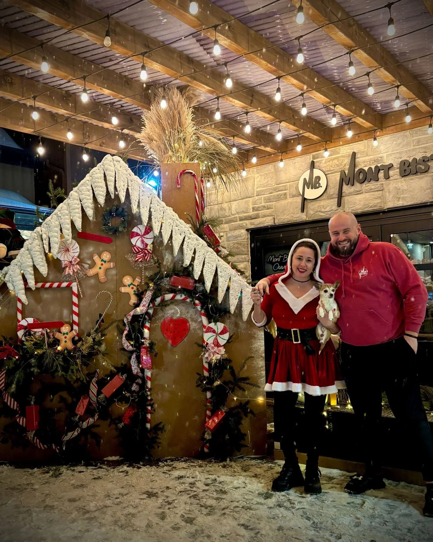 Joyeux No&euml;l &agrave; tous ! 🎄 On se sent privil&eacute;gi&eacute;s d&rsquo;&ecirc;tre complices de vos moments tout au long de l&rsquo;ann&eacute;e &amp; encore plus durant cette p&eacute;riode si pr&eacute;cieuse qu&rsquo;est le temps des F&ec