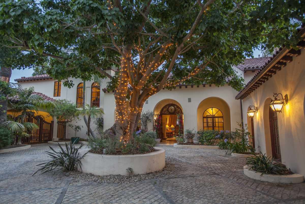 Latest Favorite: 2347 East Valley Rd