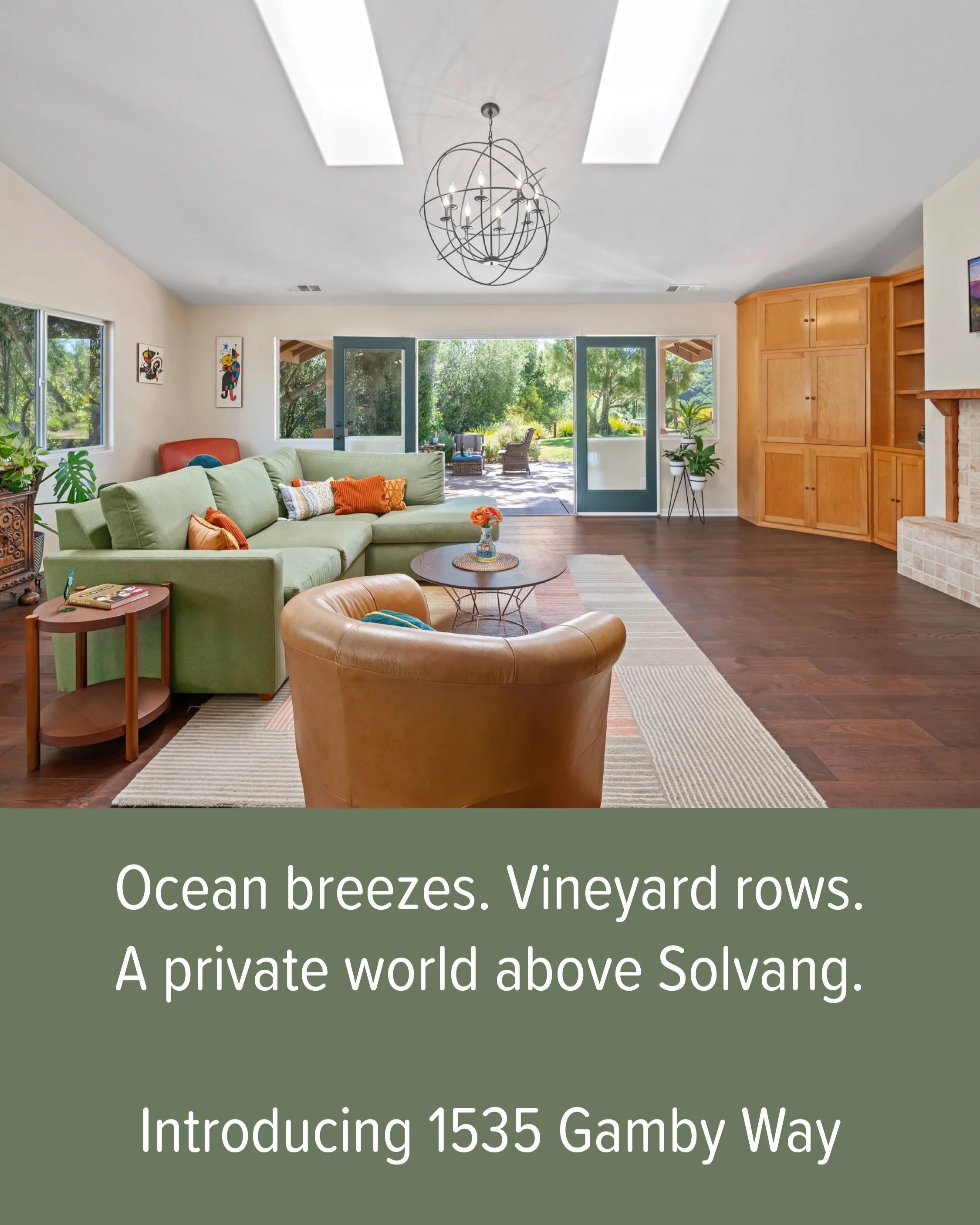 𝗪𝗶𝗻𝗲 𝗖𝗼𝘂𝗻𝘁𝗿𝘆 𝗟𝗶𝘃𝗶𝗻𝗴. 🏡✨
Tucked off a private cul-de-sac at the end of a tree-lined drive, this updated hilltop retreat pairs Wine Country calm with sweeping views of Solvang Village.

𝗜𝗻𝘀𝗶𝗱𝗲: vaulted living room, gourmet kitch