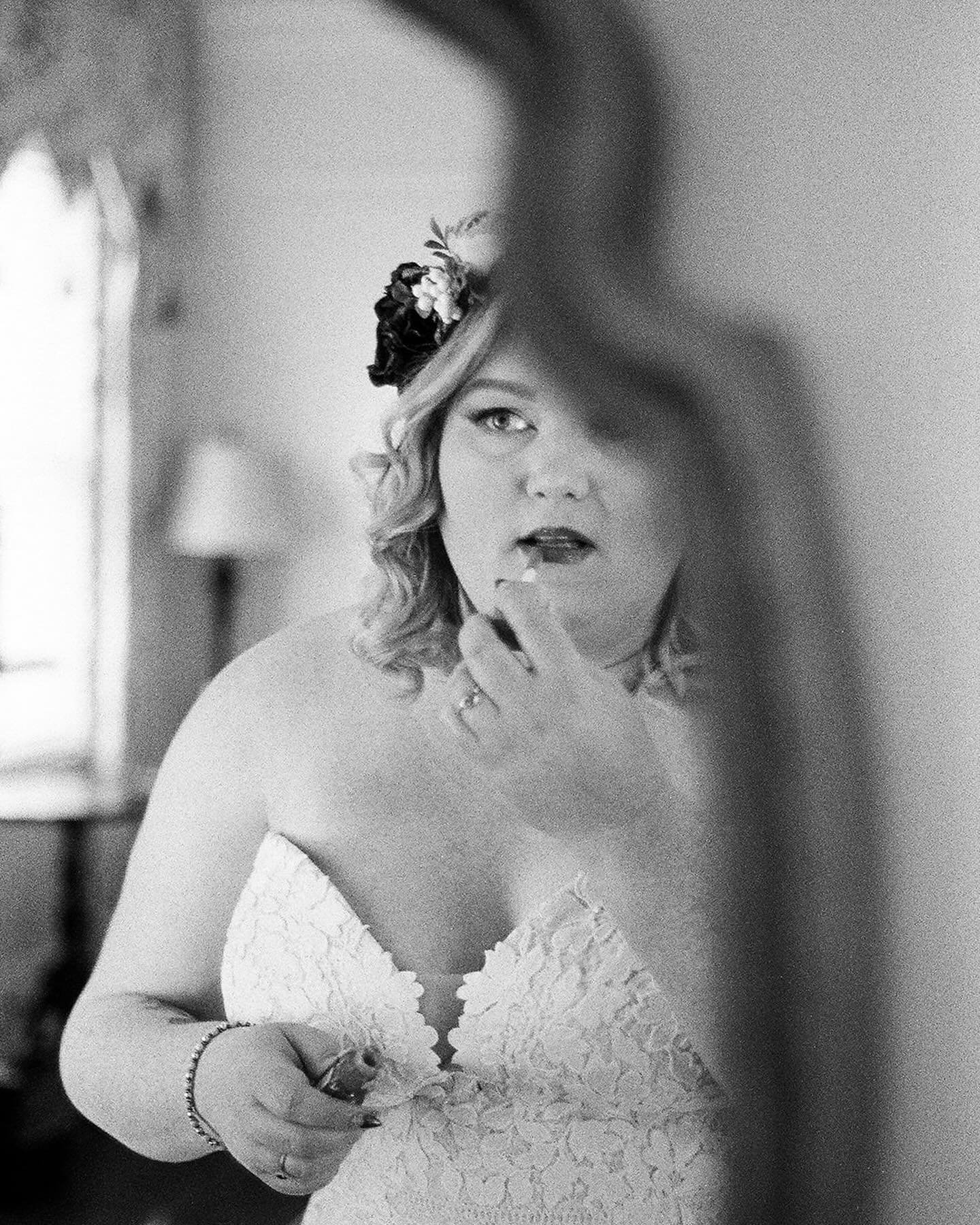 Throwback to morning moments and this lovely human getting ready for her wedding in Savannah
⠀⠀⠀⠀⠀⠀⠀⠀⠀
Photographed on Tri-X.
Developed by @photovision_prints
⠀⠀⠀⠀⠀⠀⠀⠀⠀
⠀⠀⠀⠀⠀⠀⠀⠀⠀
@ryder0701
@danii_gates
Venue - @thegastonian
Dress - @essenseofaustral