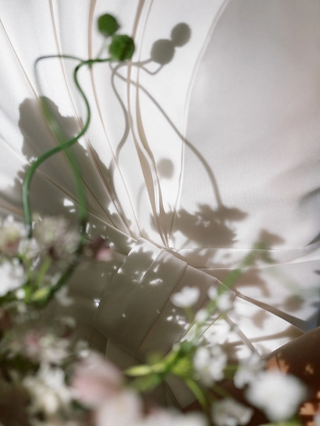 Light and shadows and clever little moments put on by a vendor team I am still in awe of ☀️🌑

Thank you for letting me photograph the magic of your work, my friends.
⠀⠀⠀⠀⠀⠀⠀⠀⠀
Photography | @adriansteinphoto
BTS Photos | @seacircusweddings
Venue | @