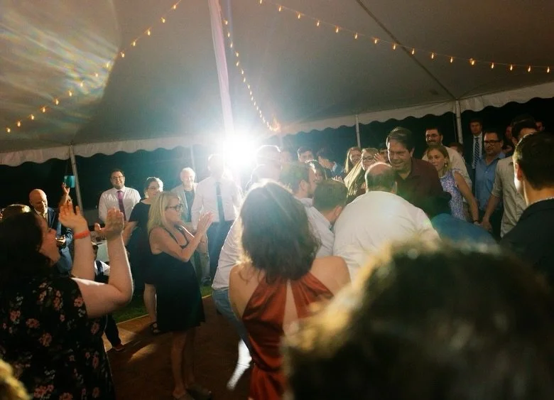 Revisiting work from years ago, and reminiscing about this backyard wedding all over again. It&rsquo;s been one of my favorites for quite a long time, and I should be publicly shamed for not sharing it more often.
⠀⠀⠀⠀⠀⠀⠀⠀⠀

D + B&rsquo;s tented wedd