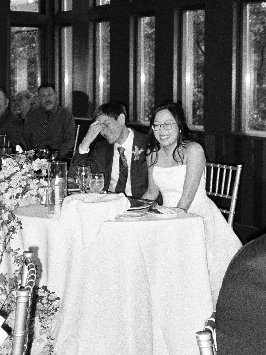 Black and white faves from this mansion wedding last spring, featuring my favorite kind of speech-reaction photo (one person absolutely loving it while the other person is clearly being spoken about by someone who has known them for far too long).
⠀⠀