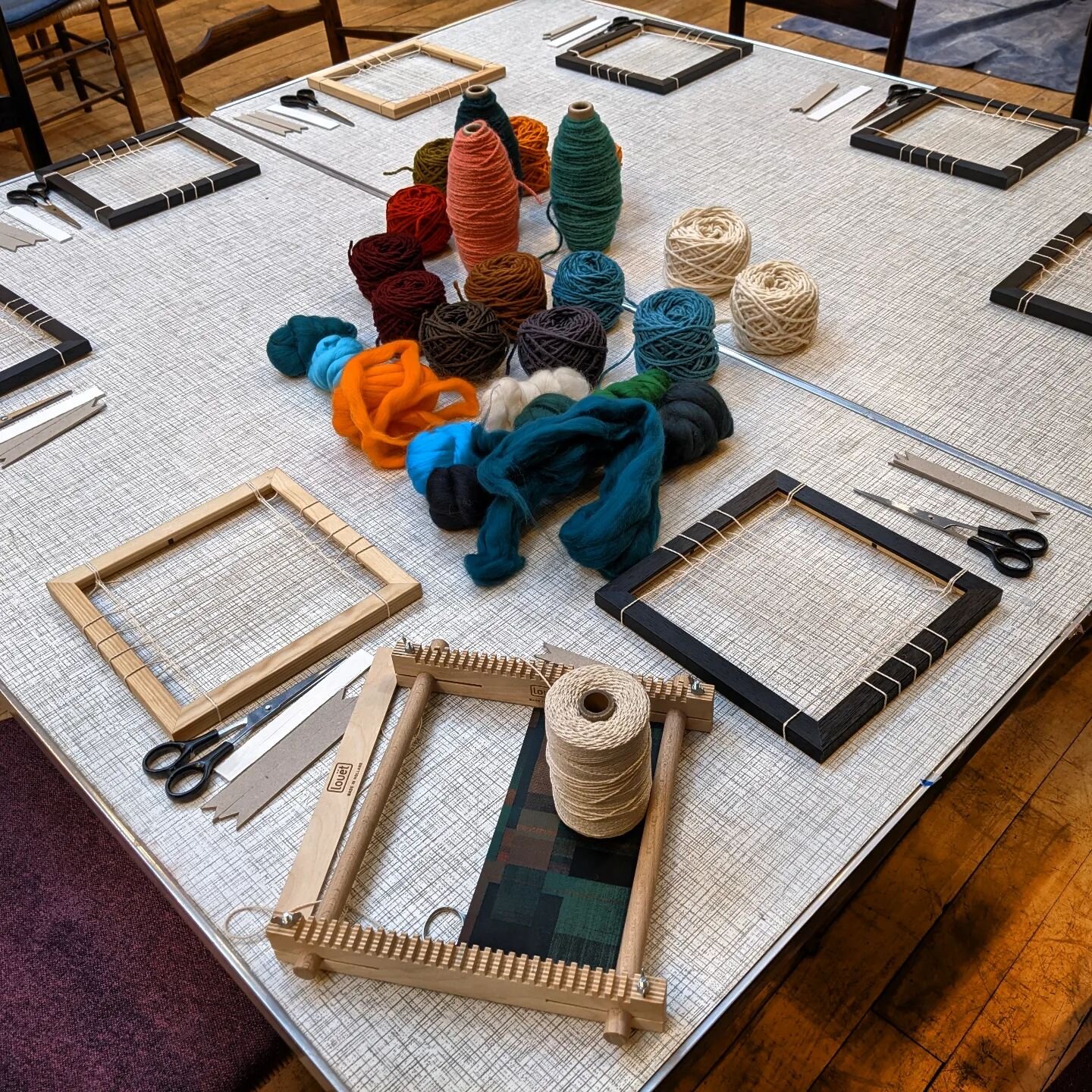 Just setting up for a workshop at the Art Workers Guild.  Excited to pass on my skills to some eager students!
.
.
.
.
.
#workship #tapestryweaving #textiles #weaver #yarn #design #craft #weaving #artisan #contemporarycraft #designideas #ideas #moder