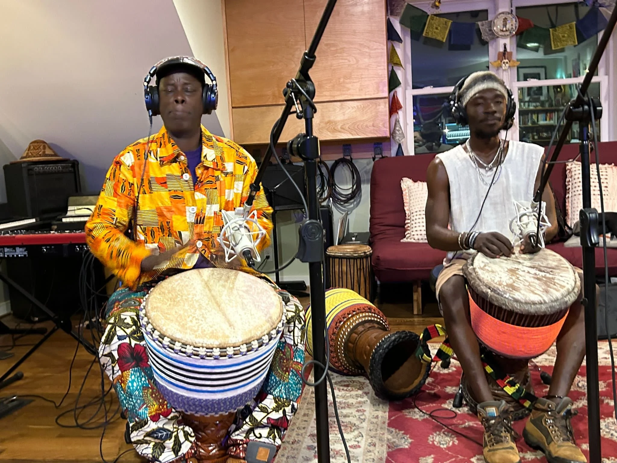 Bolokada recording for Ibros' album Kossa Kassa