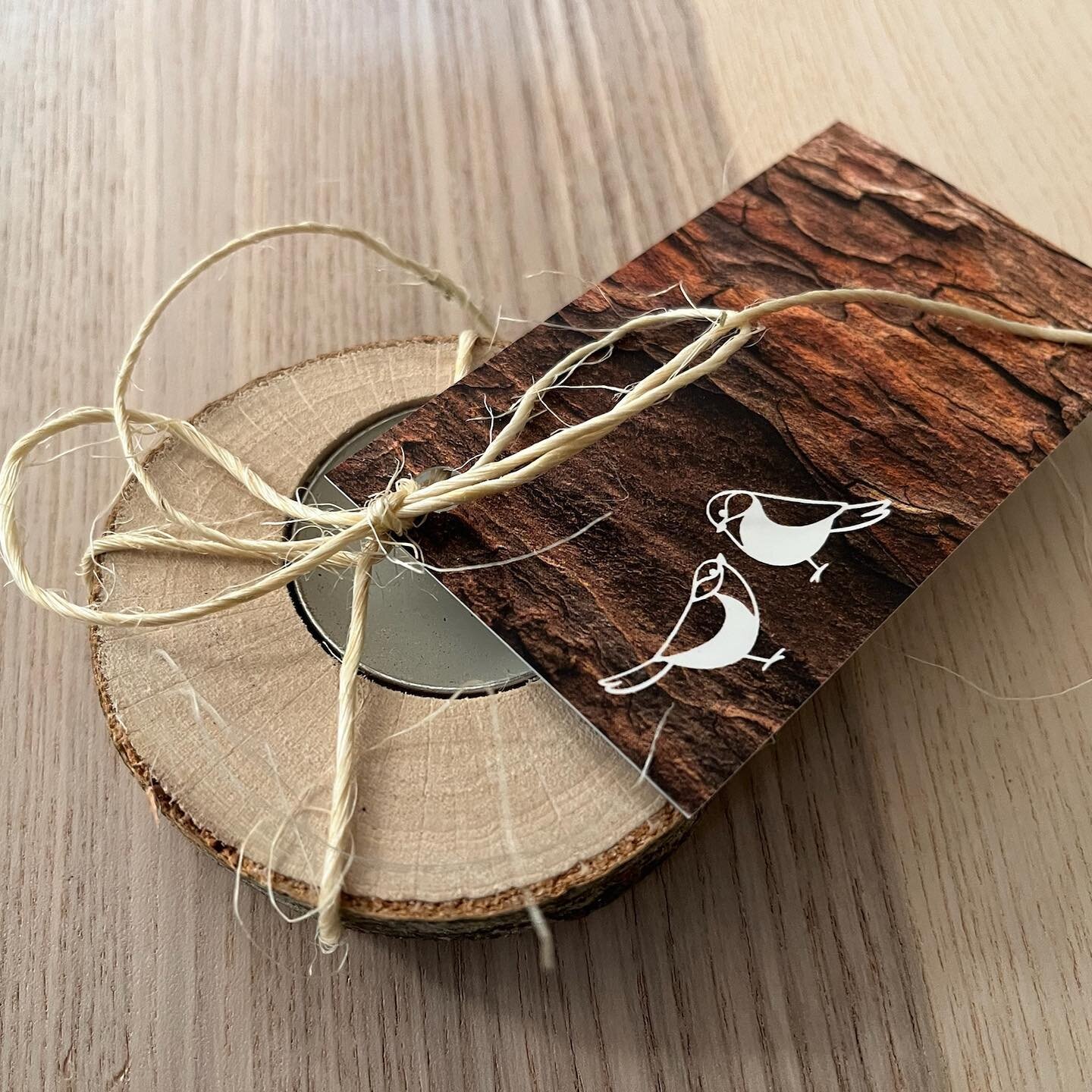 A little parting gift for all our wonderful guests. Real wood slice tea candle to remember your stay @visitwoodlands xox

#bowenisland #woodlandsbowenisland #bowenislandtourism #explorebc #pnw #pnwonderland #beautifuldestinations #tourismbc #hellobc 
