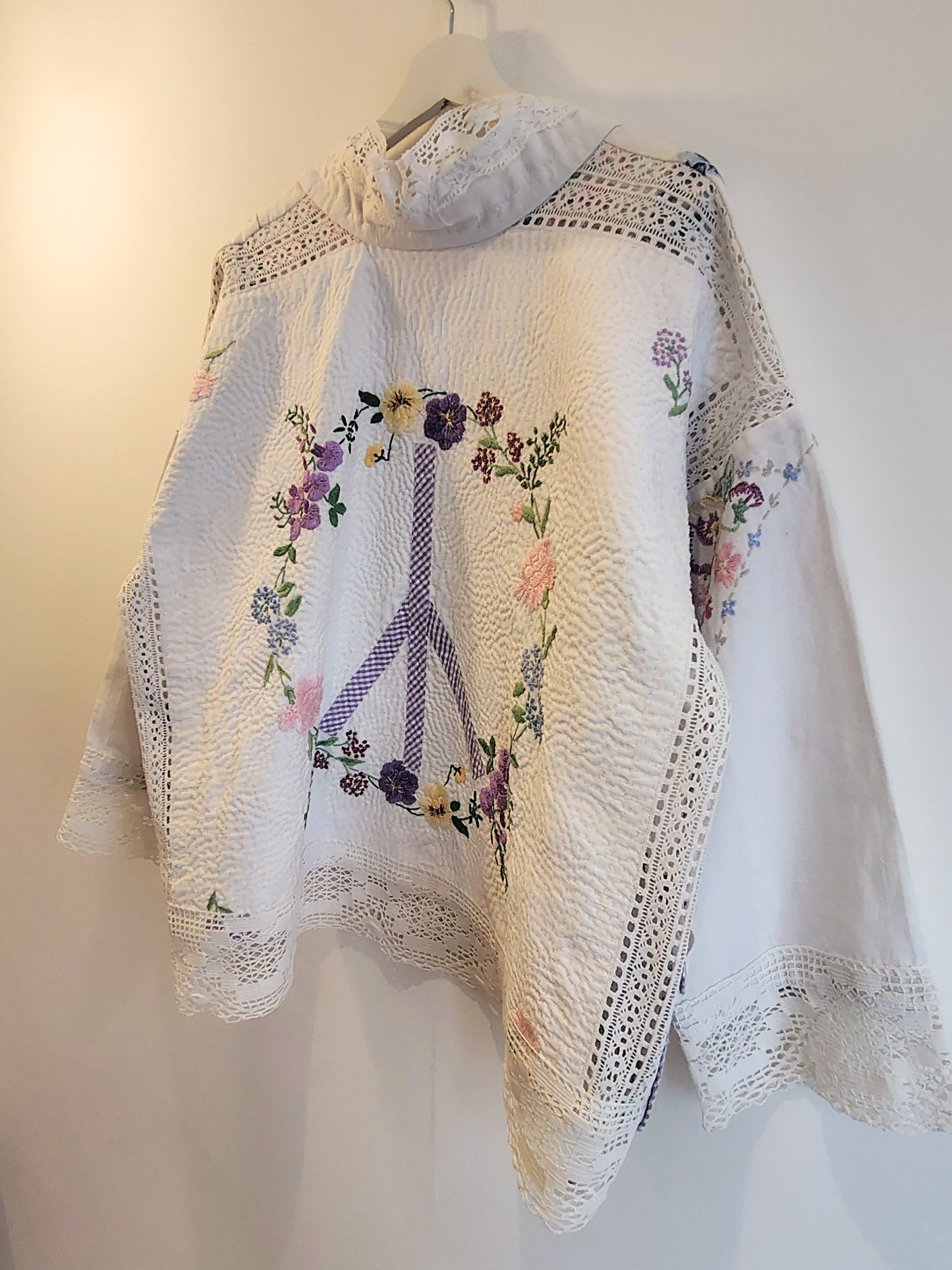 Hand sashiko peace linen
