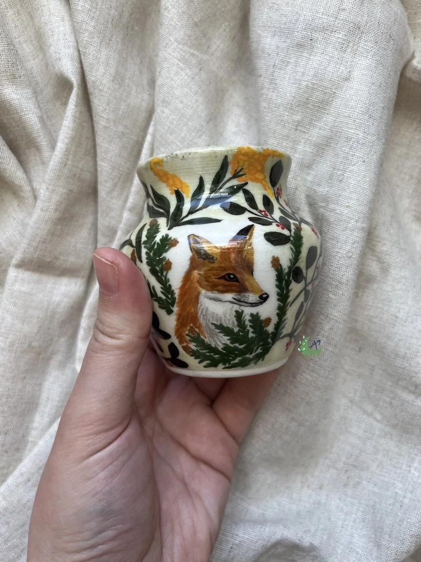 fox vase.JPG