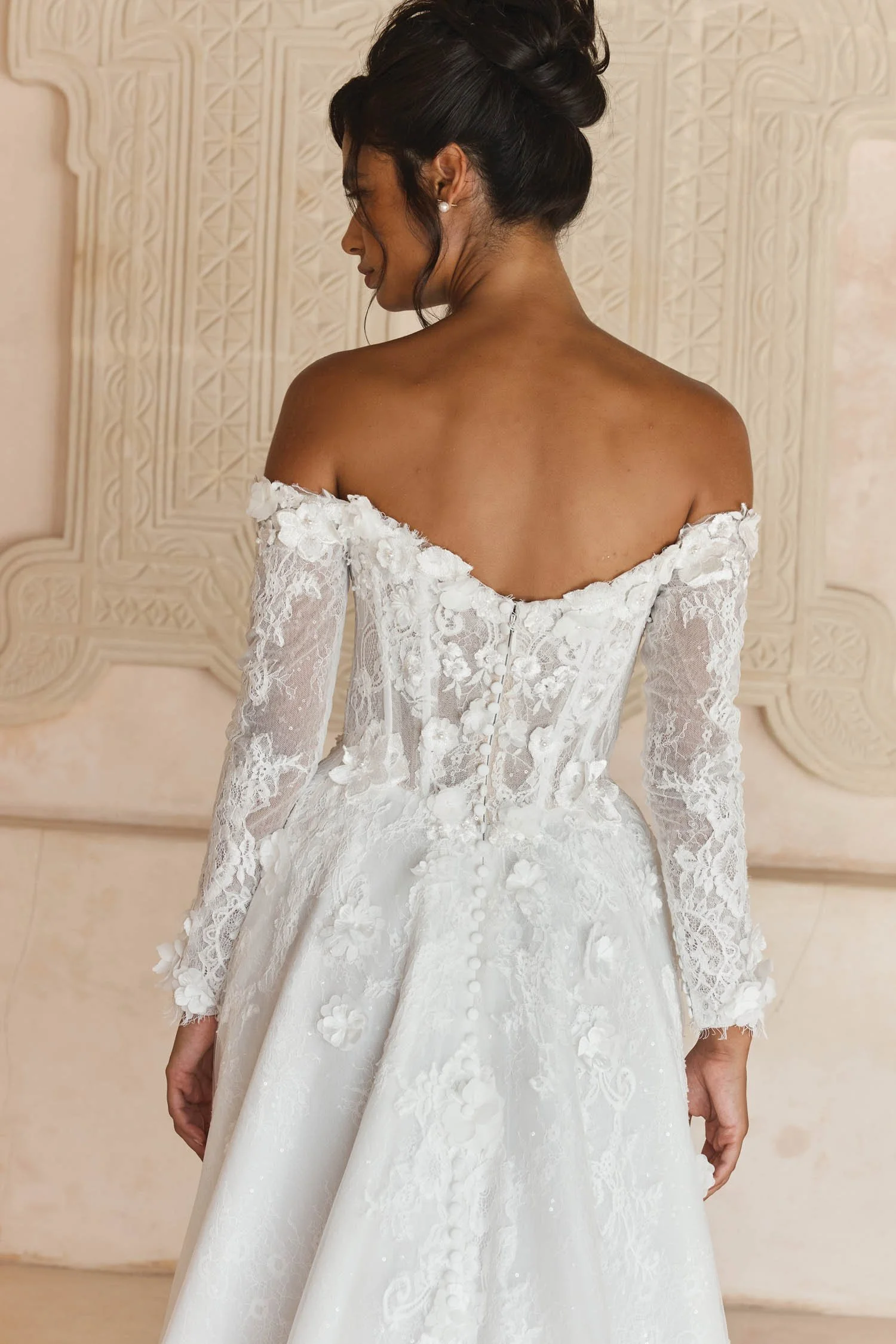 LUCIA_ML25130_3.jpg
