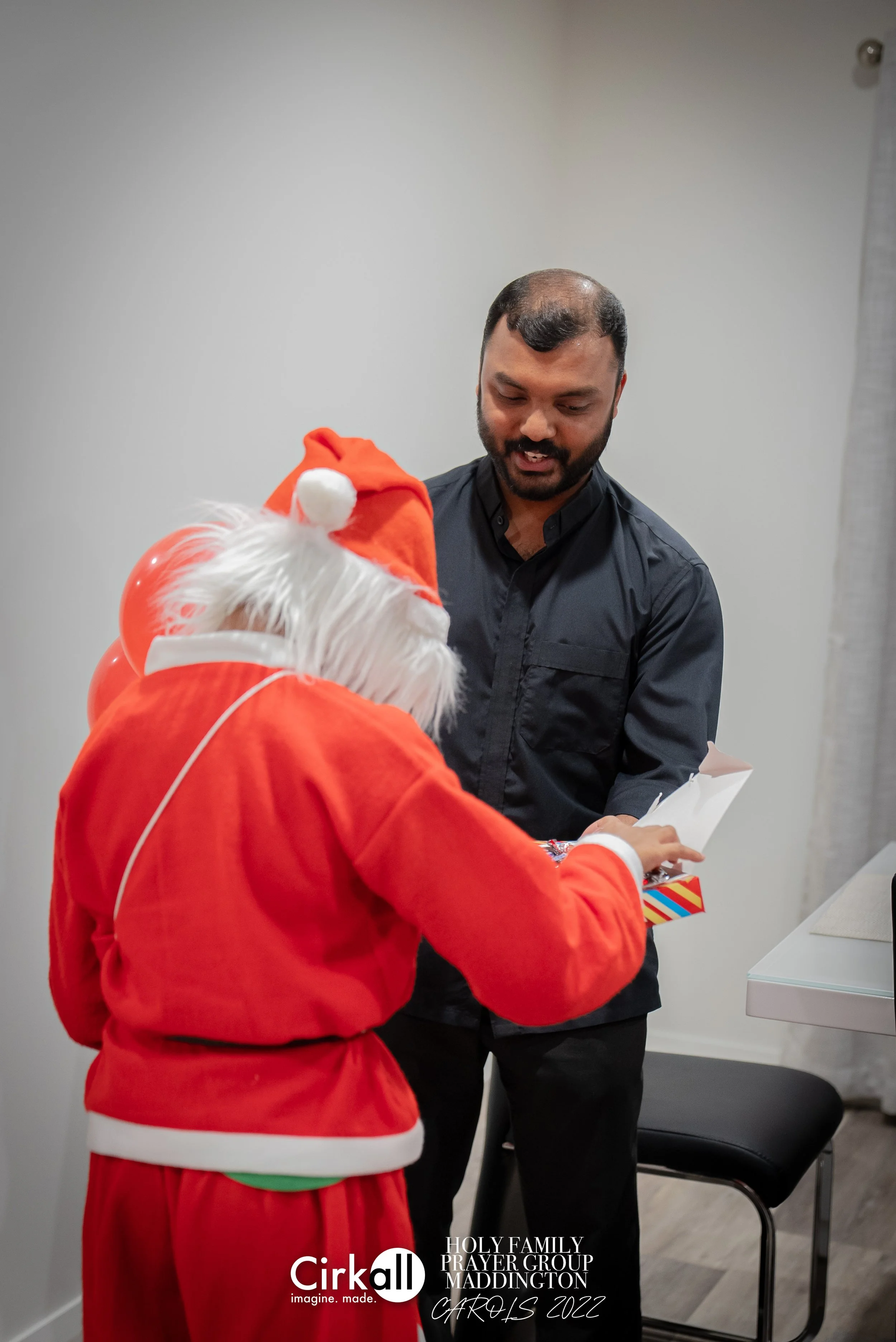 HF Prayer Group Carols 2022-31.jpg