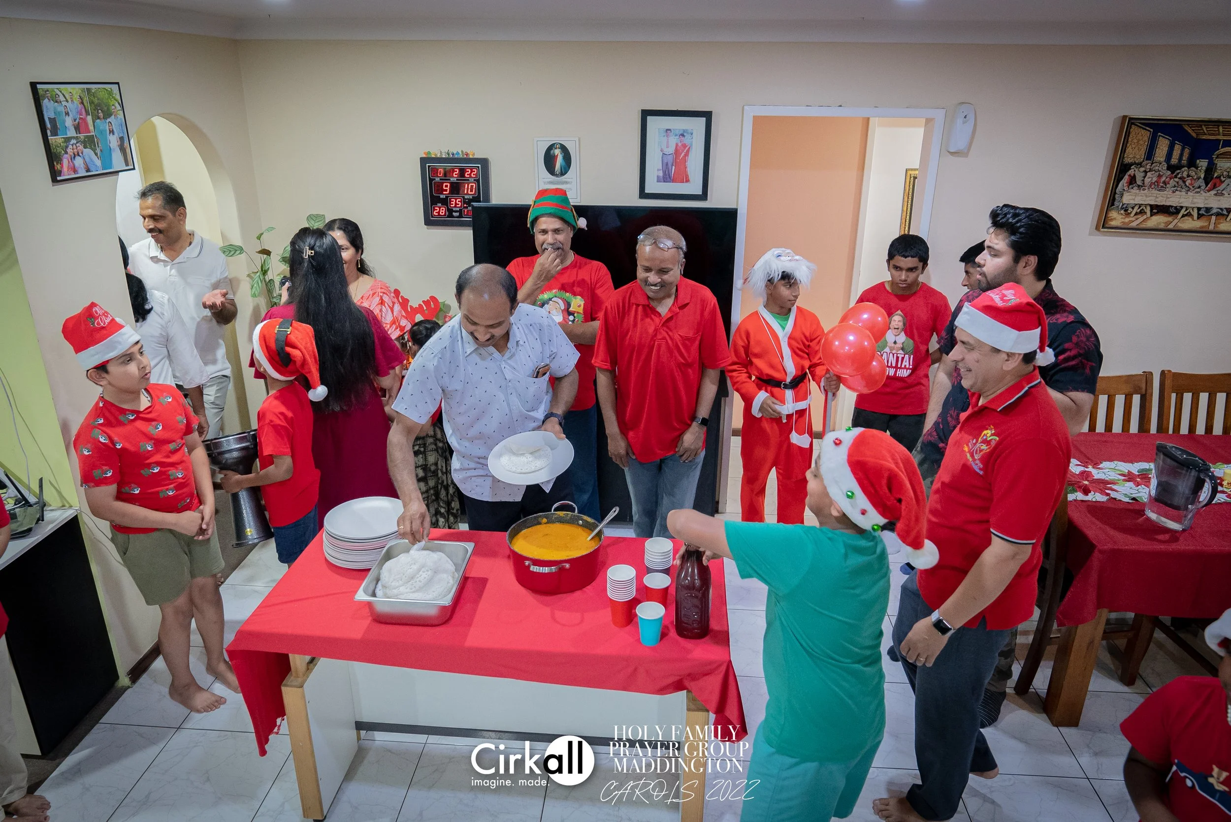 HF Prayer Group Carols 2022-17.jpg