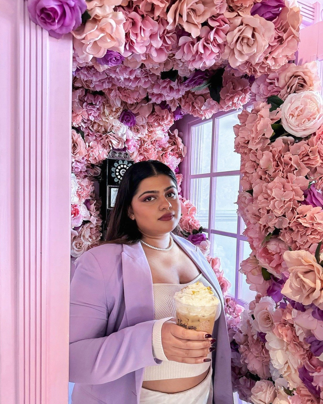 This is what pink dreams are made of 💕🎀💭

📸: @whos.akanksha

 📍4280 S Hualapai Way, Ste #109 &bull;☎️(702)766-5652
📍10075 S Eastern Ave., #109 ☎️(702) 840-3362
📍7379 S Rainbow Blvd., #170 &bull;☎️(702) 720-1005
📍3500 Las Vegas Blvd S.,☎️(725)