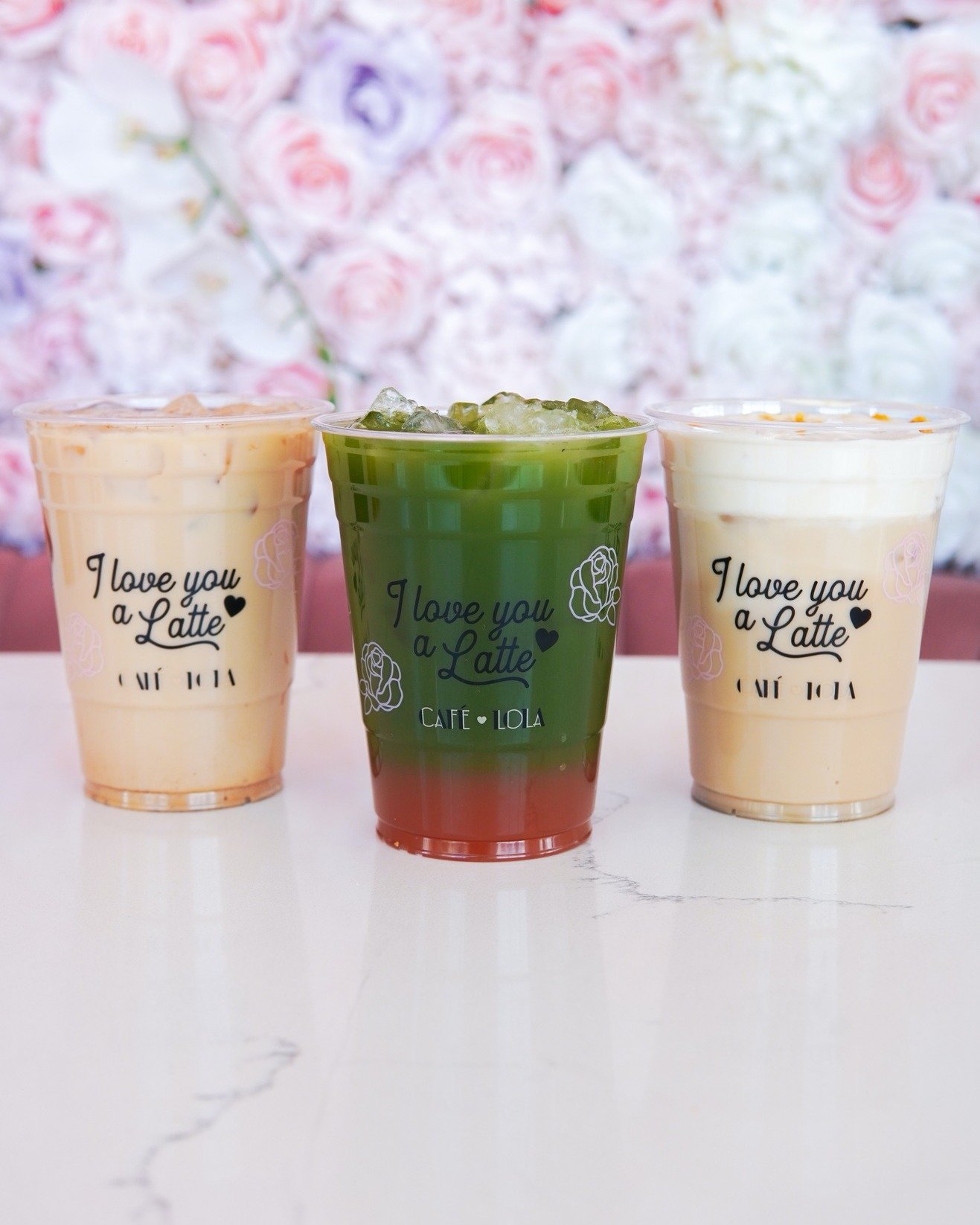 You can officially sip on our NEW Summer drinks starting tomorrow, May 1st! 🤩

🍯Honeycomb Latte: A vanilla &amp; honey latte, topped with cold foam, honey and honey comb crumbles.
🍮Dulce De Leche: Enjoy a fan favorite, cajeta-flavored latte blende