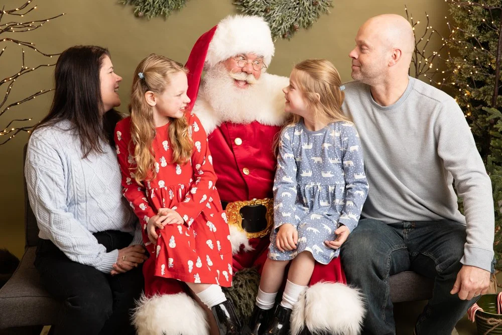 Celebrating over 10 year of Santa Claus photoshoot fun! Come join the magic! 