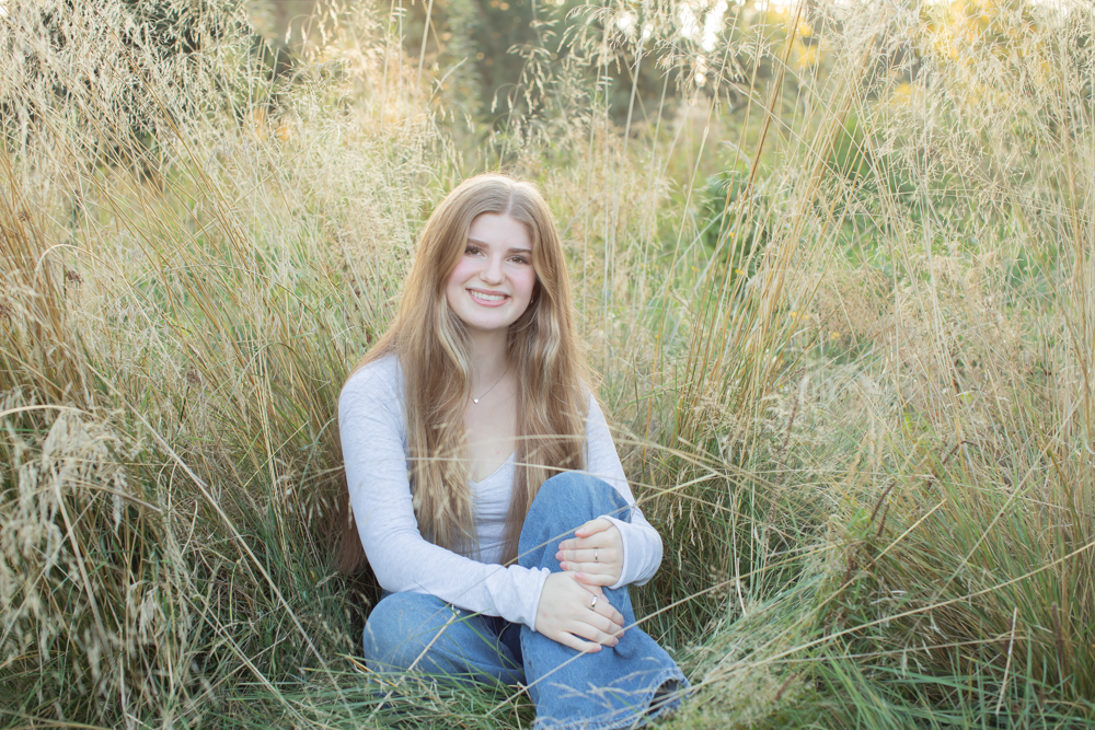 When Should You Schedule High School Senior Portraits? 