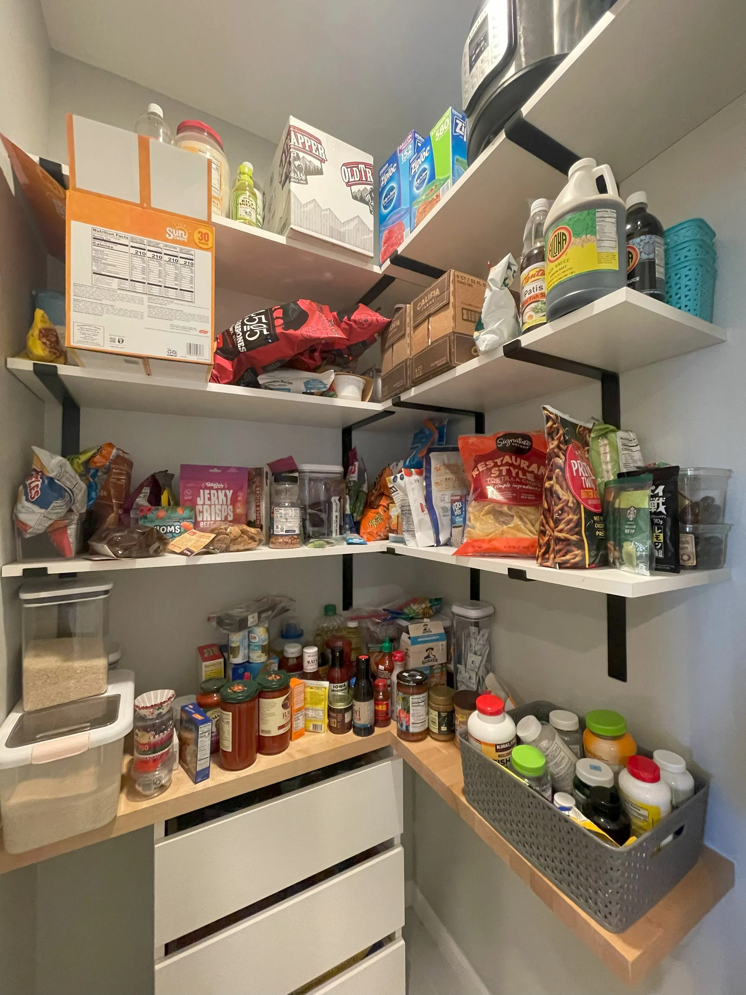 JENNIFER-GARDNER-DESIGN-ASK-AN-EXPERT-KITCHEN-ORGANIZATION-12.jpeg
