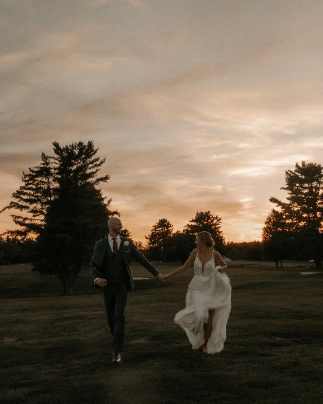 love me some sunset formals ✨

&bull;&bull;&bull;

Venue: @concordcountryclubnh 
Photo &amp; Video: @talesofsonder
DJ: @617weddings
Makeup: @danielleperrybeauty and @suzannehewettmuae
Hair: @fringe_hair_spa
Flowers: @lastingimpressionseventdeco
Tent 