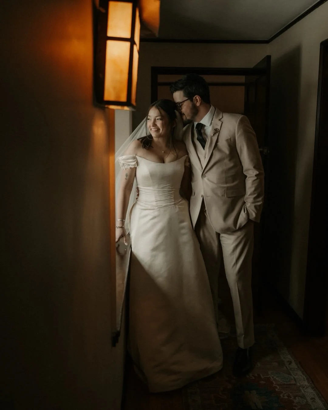 Steph &amp; Lucas &bull; ended 2025 with this intimate, winter wedding that I&rsquo;ll be breaking into a gazillion little posts because every moment truly needed its own.

Venue: @willowdaleestate
Photographer: @talesofsonder
Second/Associate Shoote