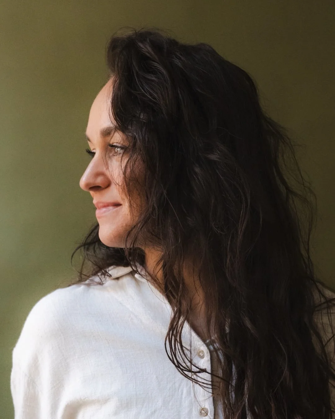 Hey friends, I&rsquo;m Victoria! A wedding, elopement, and landscape photographer based in Rhode Island, with roots out west. 𖤓 You can find my landscape &amp; travel photography here ➢ @victoriaandreozzi 

Aaron (@talesofsonder_films) and I met at 