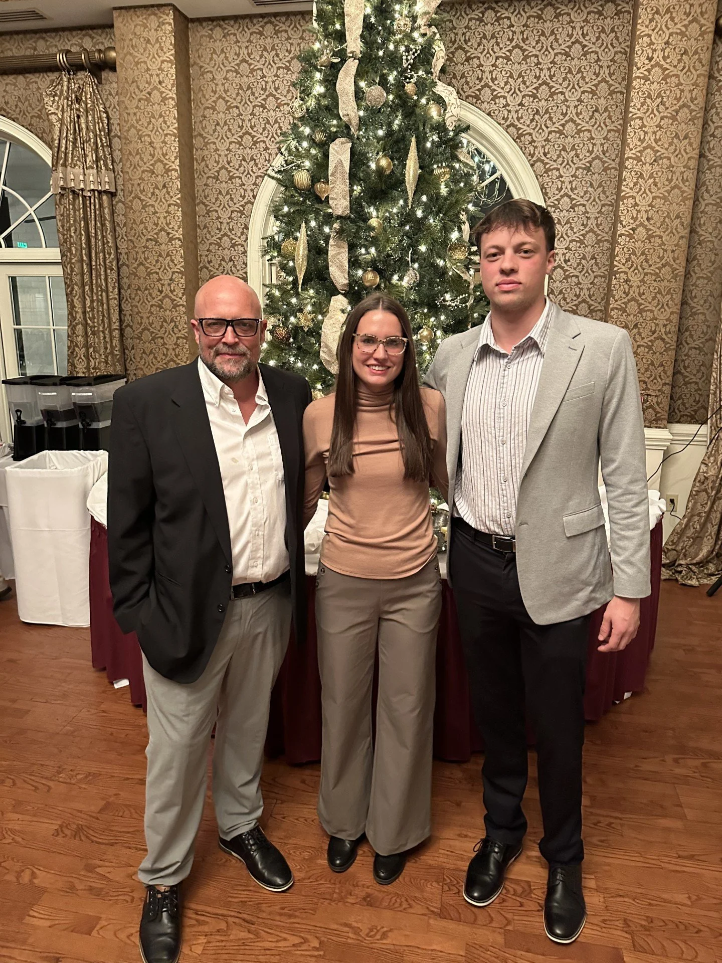 Christmas pic #1.jpg