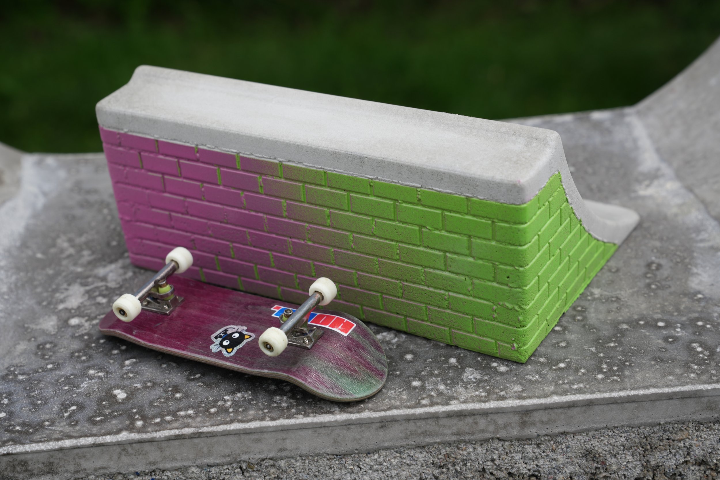 Concrete Quarter Pipe