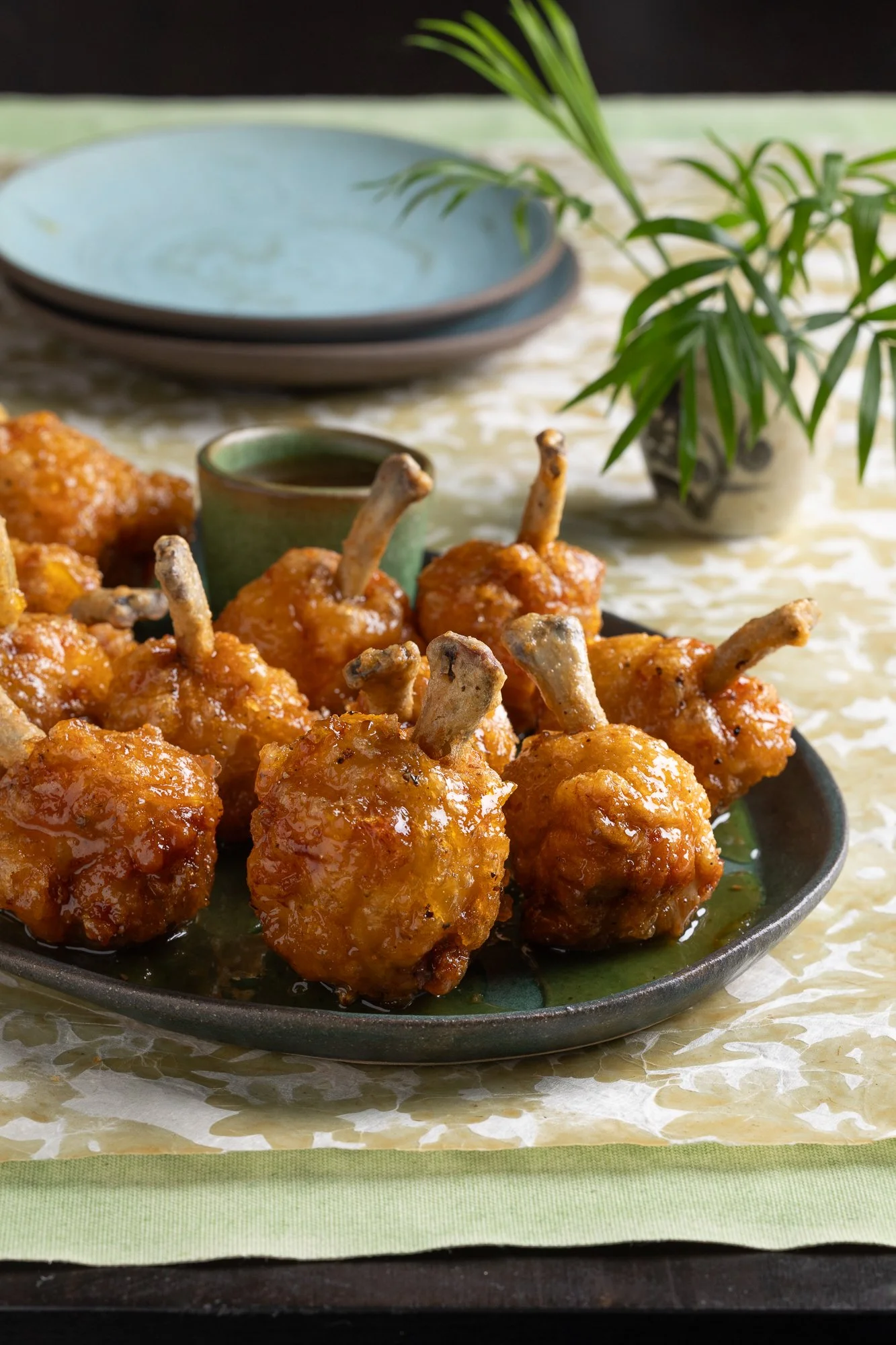 7903_CRISPY Wings_BTR_GALDOPHOTO.jpg