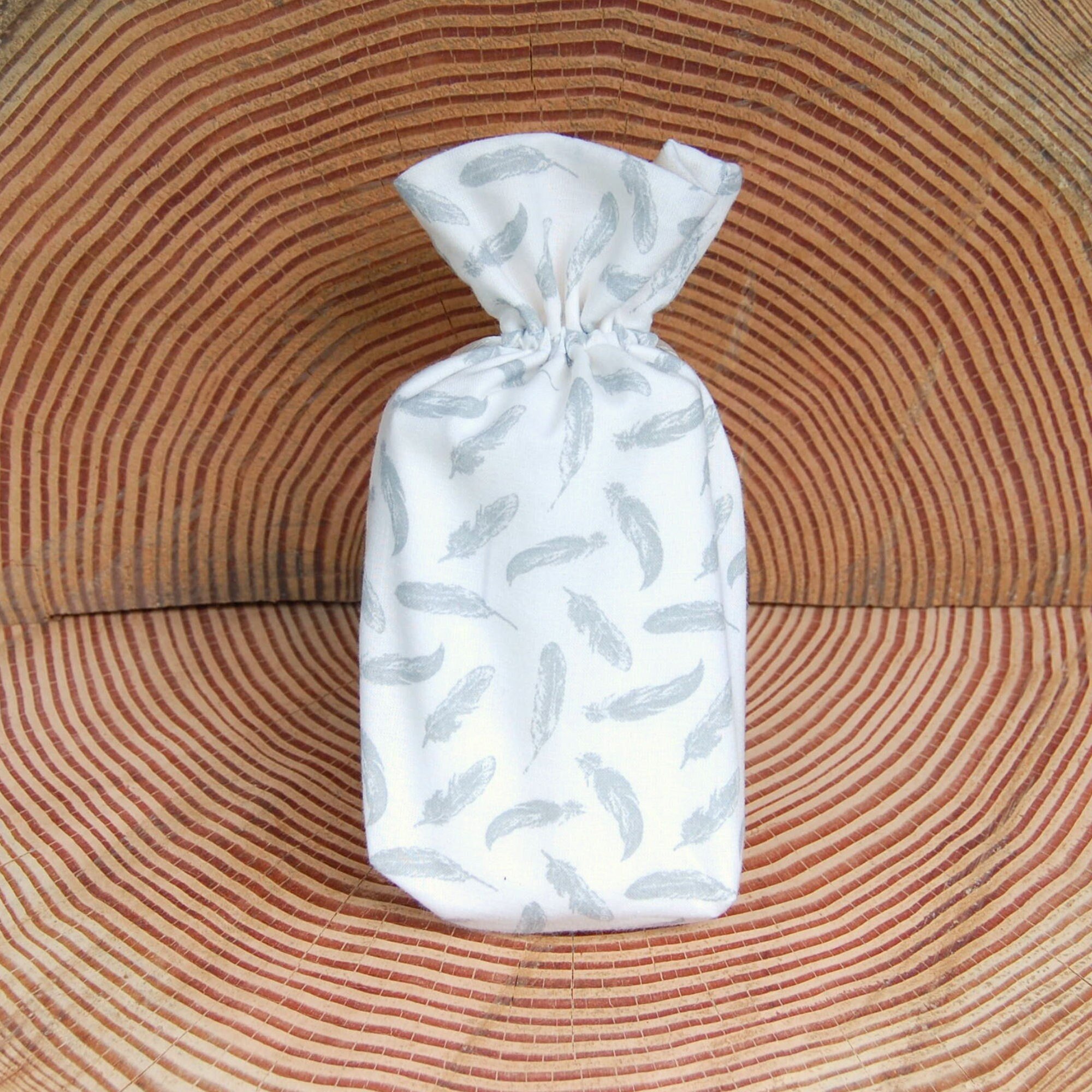 https://i.etsystatic.com/12154549/r/il/90c0ac/5768540547/il_fullxfull.5768540547_ixy4.jpg
