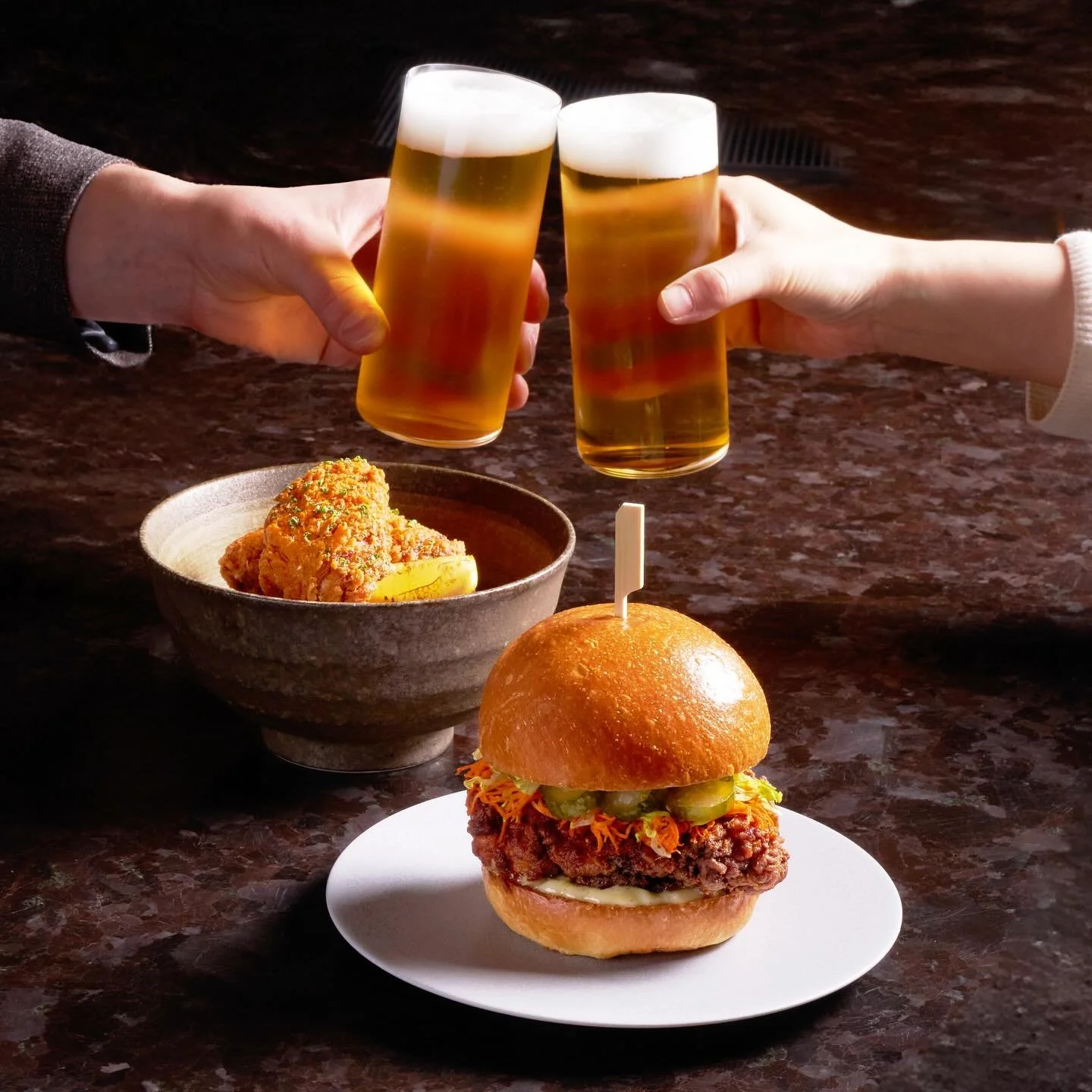 Take a moment to unwind before the evening begins. Join us for Happy Hour from 5:00&ndash;6:00pm 💫

#Naro #NaroNYC