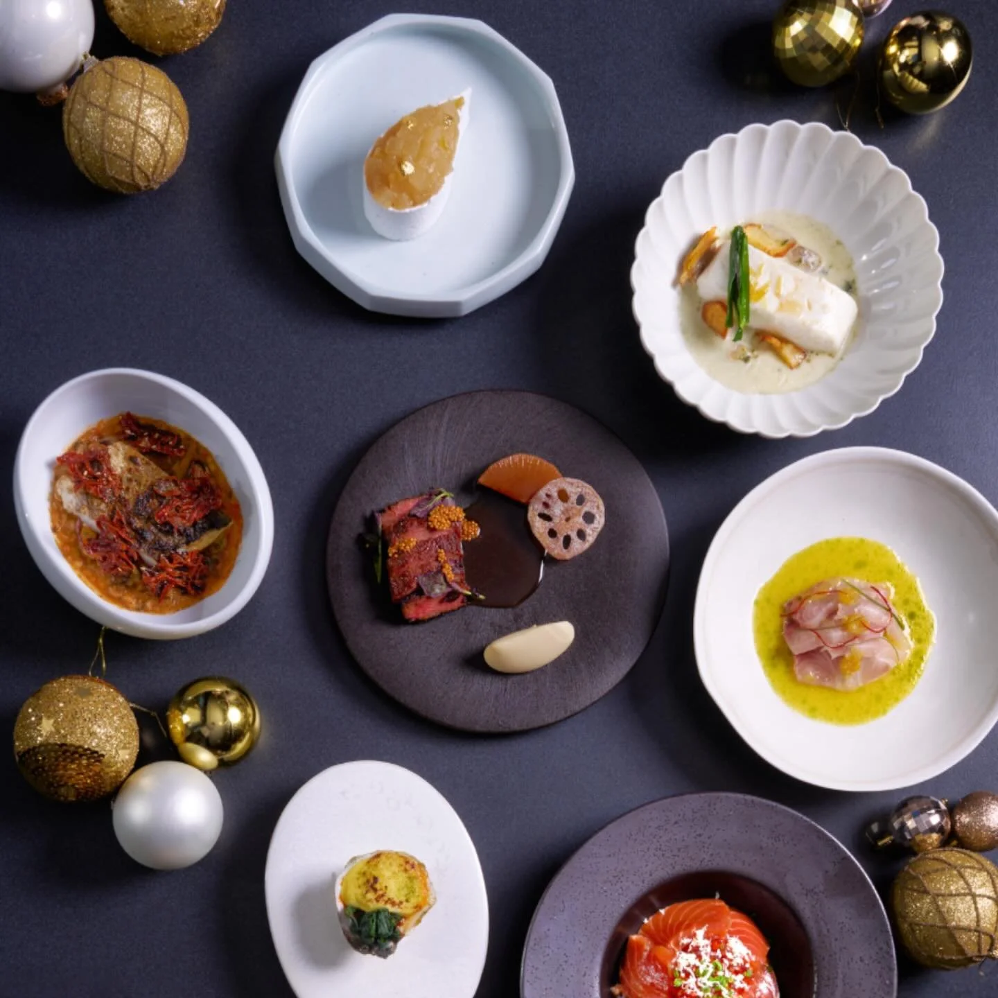 The holidays taste better at Naro 🎄✨

From Dec 22&ndash;31, enjoy a festive 3-course Lunch Prix-Fixe ($50) or our Holiday Dinner Tasting ($95).

Reserve your seat and savor the season.

#NARONYC #HolidayMenu #NYCEats #Naro