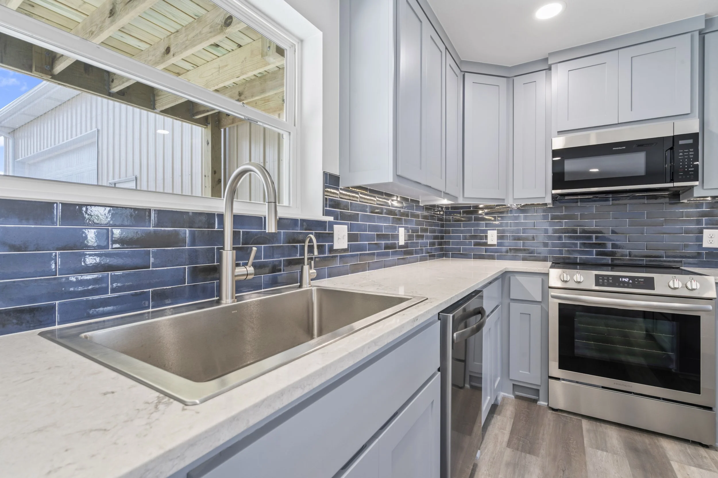 2111 Dawn Hill-9.jpg
