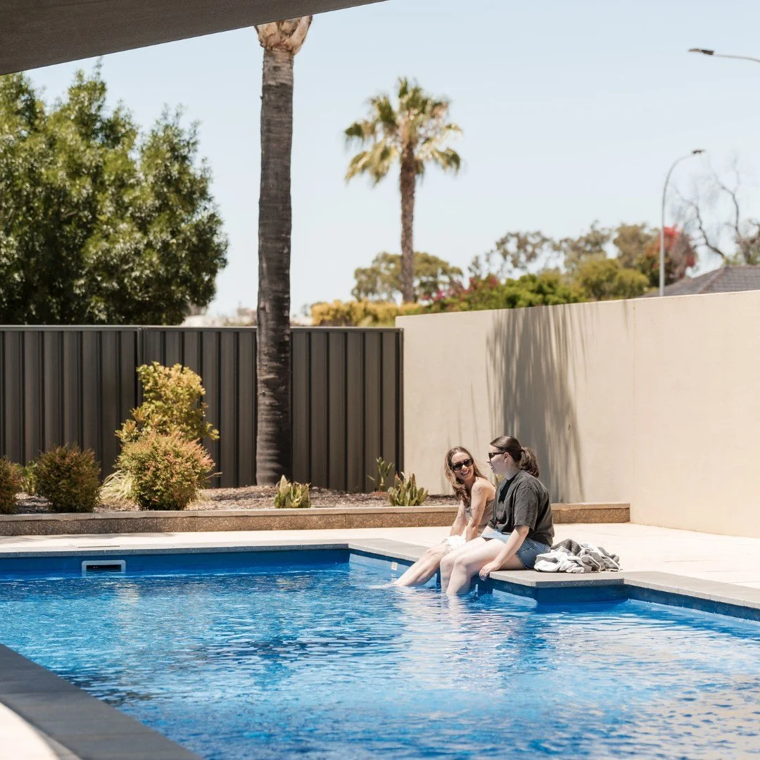 A trip to the Riverland isn&rsquo;t complete without a visit to Hotel Renmark. 

Whether you&rsquo;re looking to stay, relax, dine, or simply unwind, we&rsquo;re here to make your time in the Riverland truly special. With various accommodation option